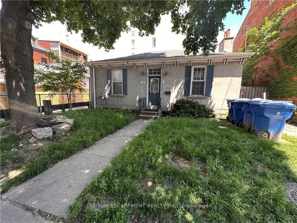 13 Augusta Street
