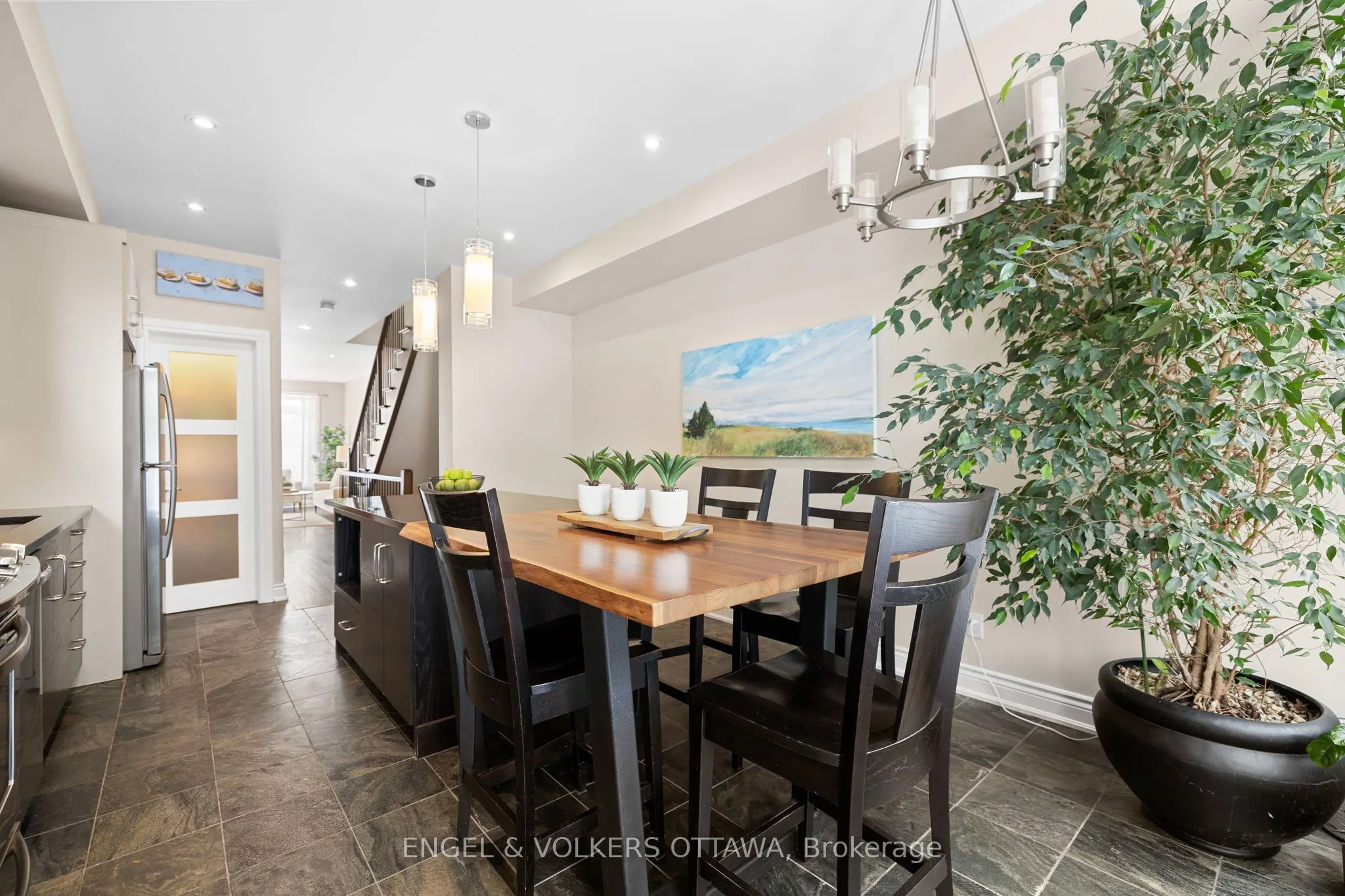 477A Sunnyside Avenue