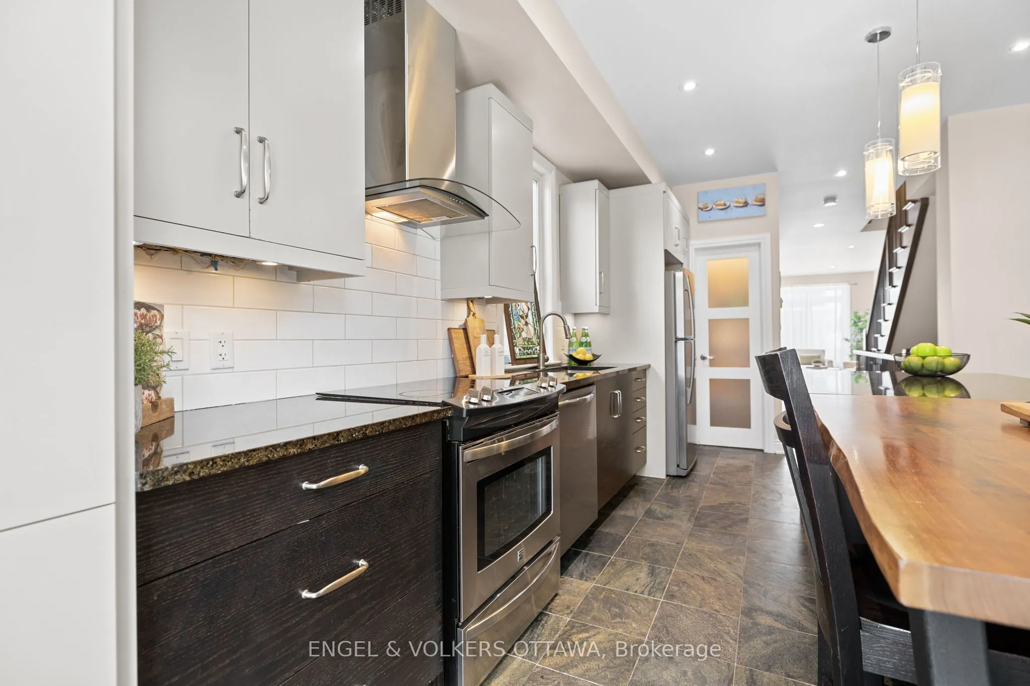 477A Sunnyside Avenue