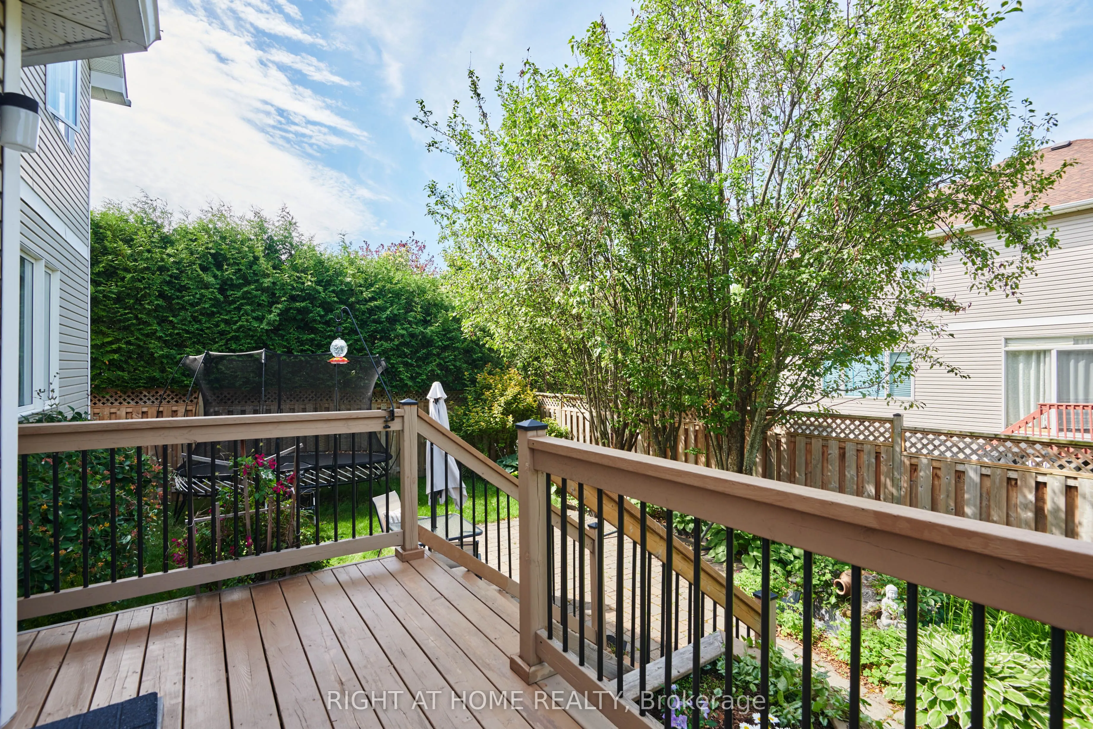 31 Forillon Crescent