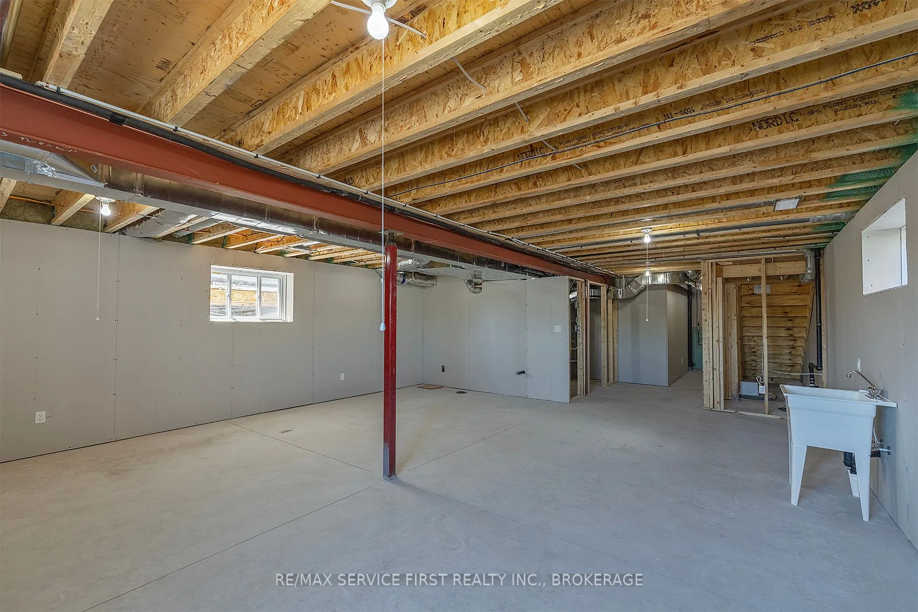 1350 TURNBULL Way, #E43