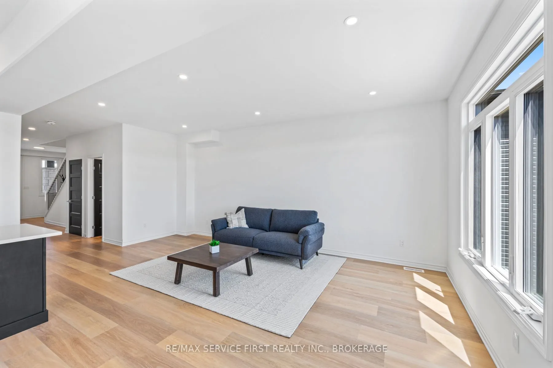 1350 TURNBULL Way, #E43