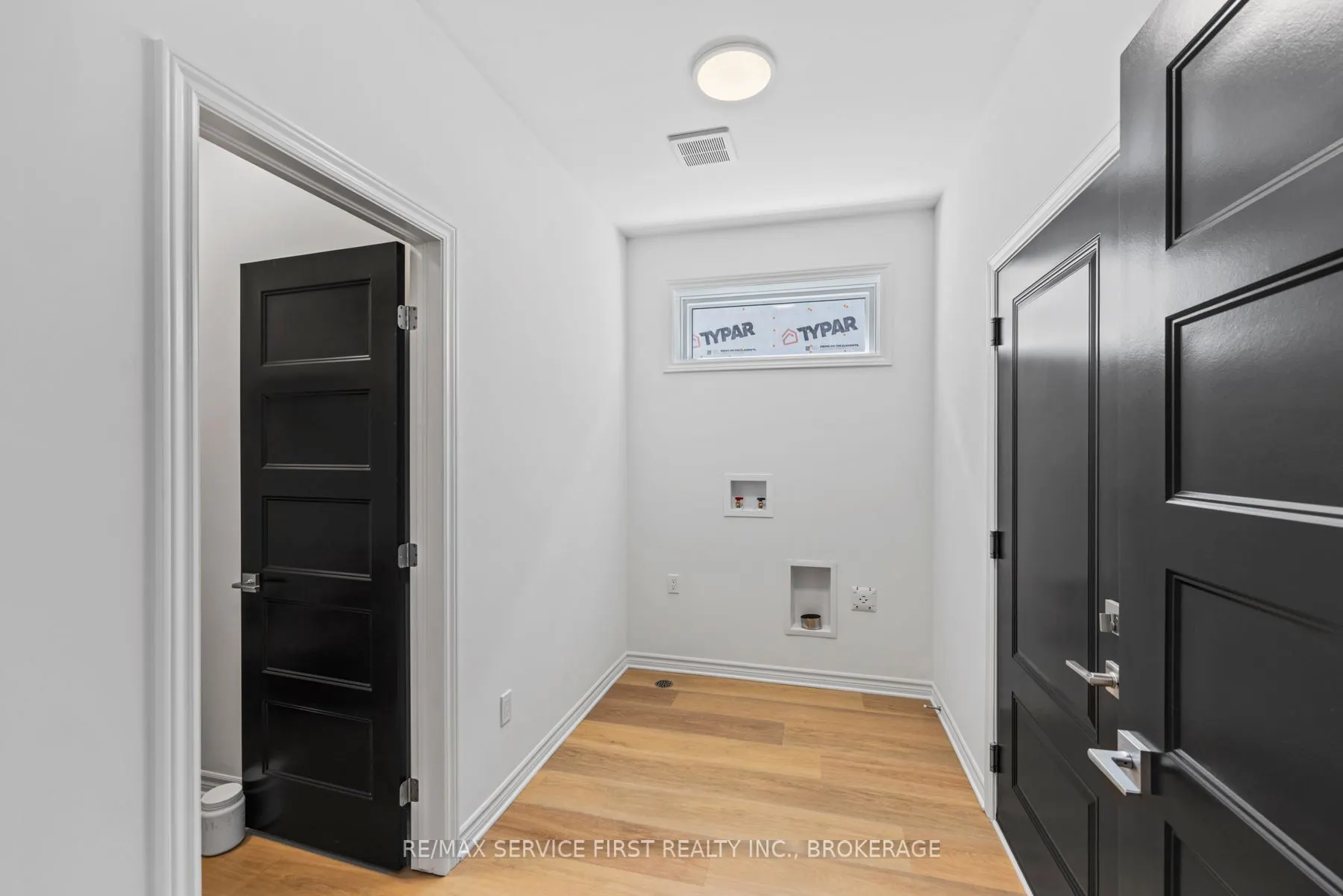 1350 TURNBULL Way, #E43