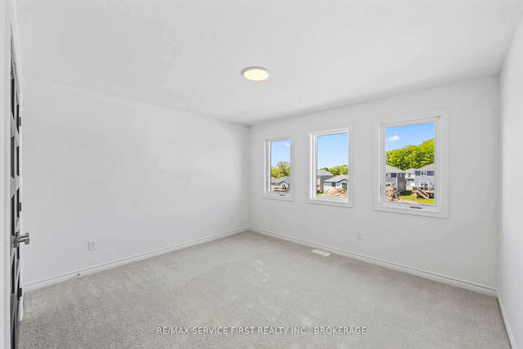1350 TURNBULL Way, #E43