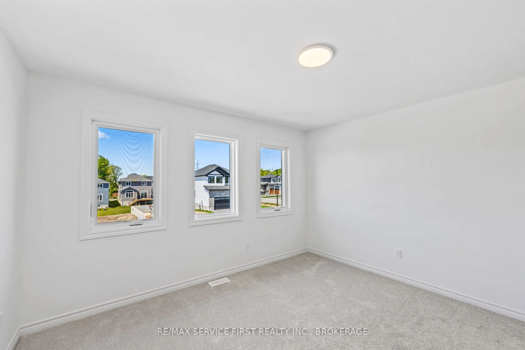 1350 TURNBULL Way, #E43
