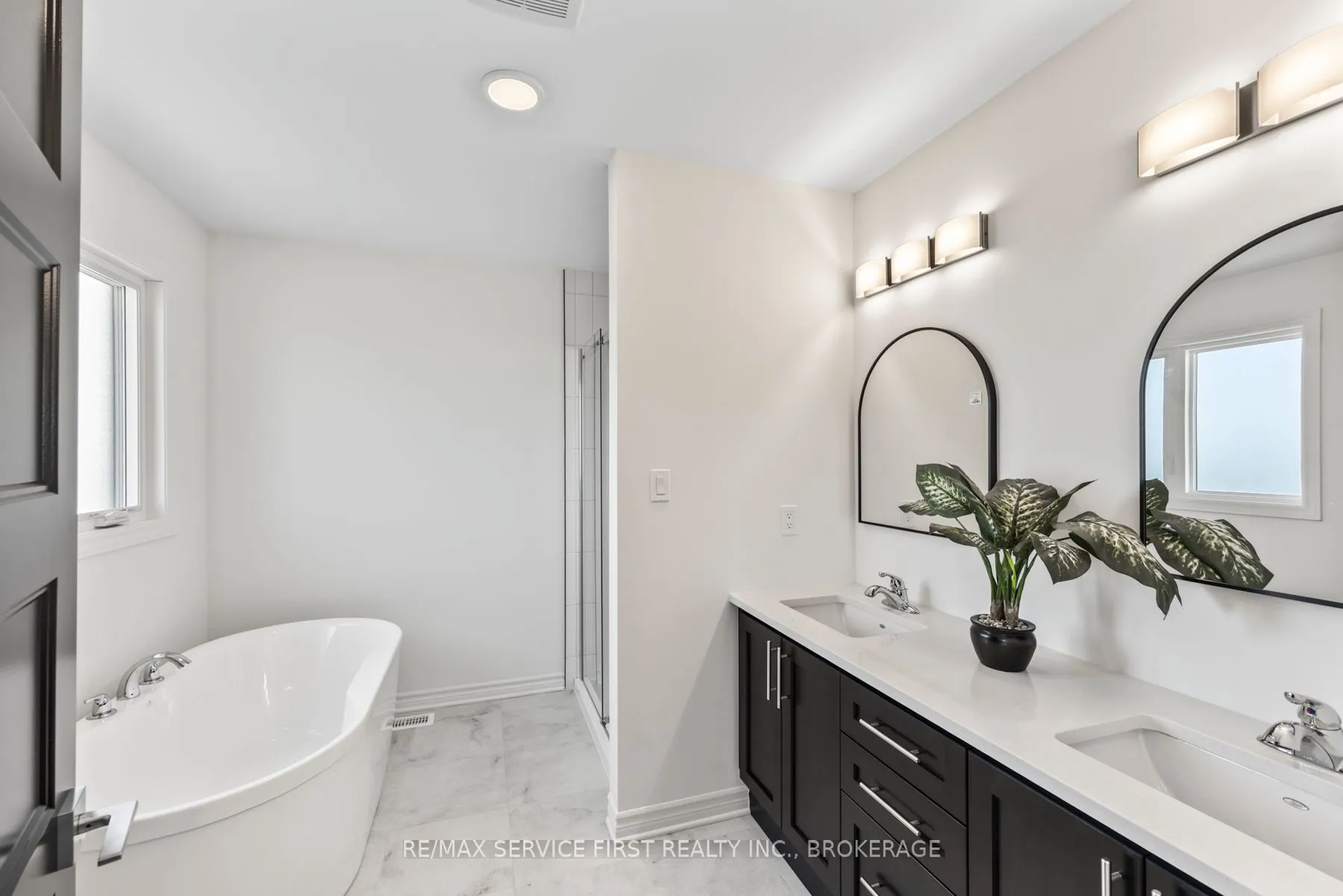 1350 TURNBULL Way, #E43