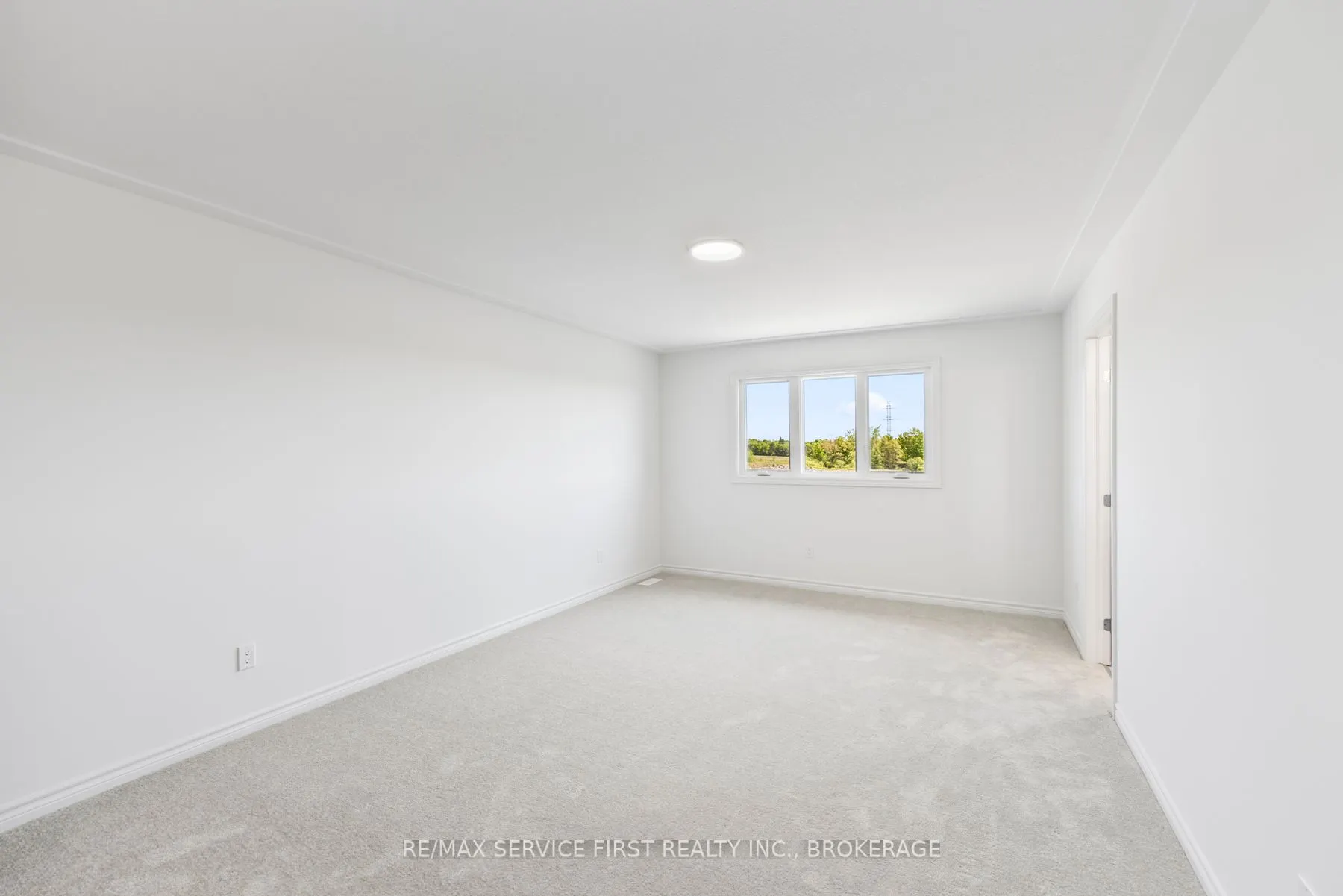1350 TURNBULL Way, #E43