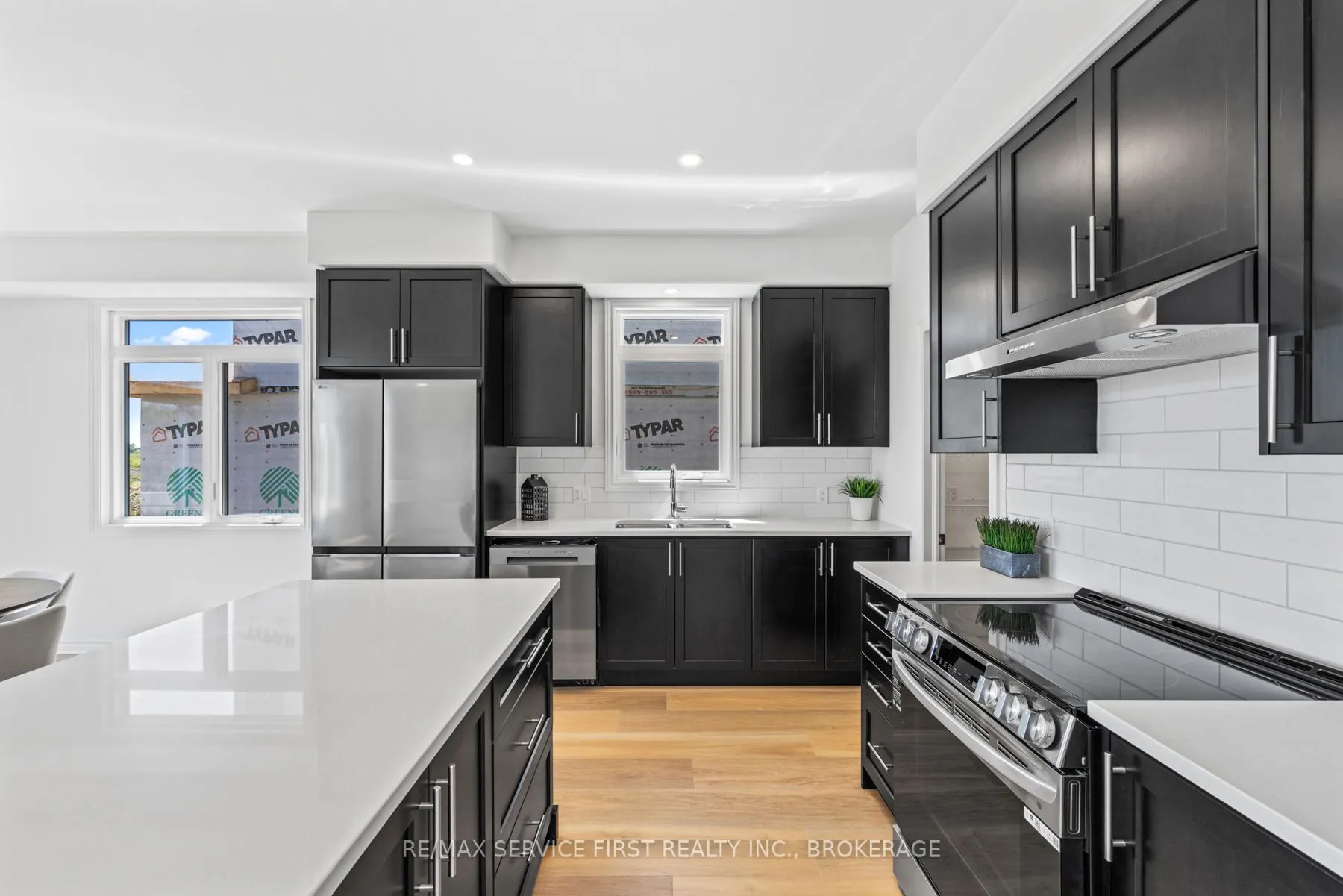 1350 TURNBULL Way, #E43
