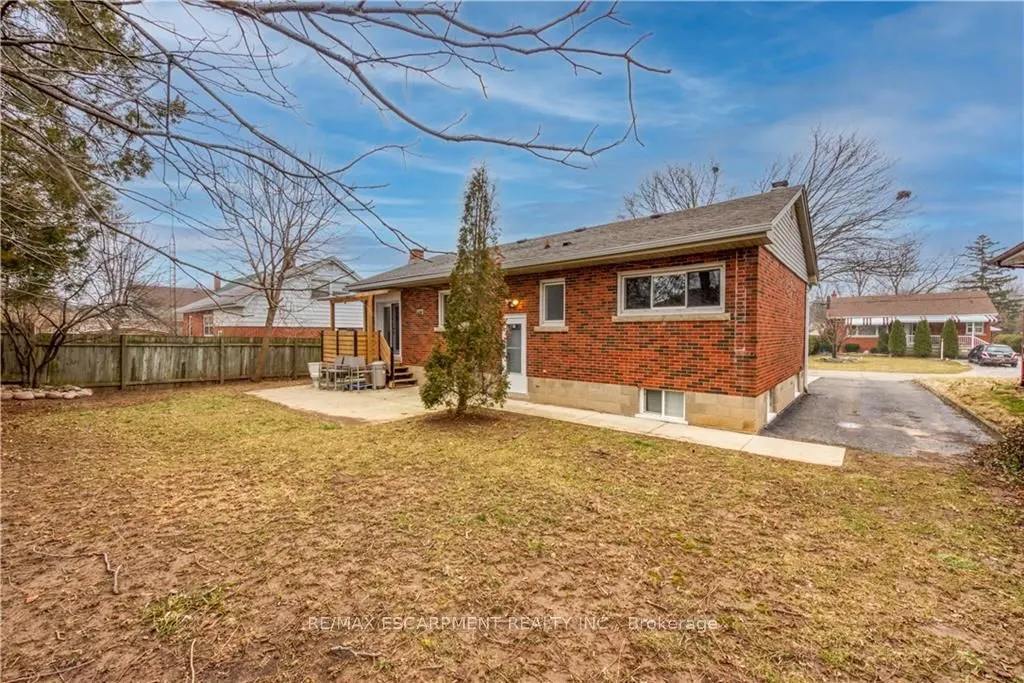 39 Bland Avenue