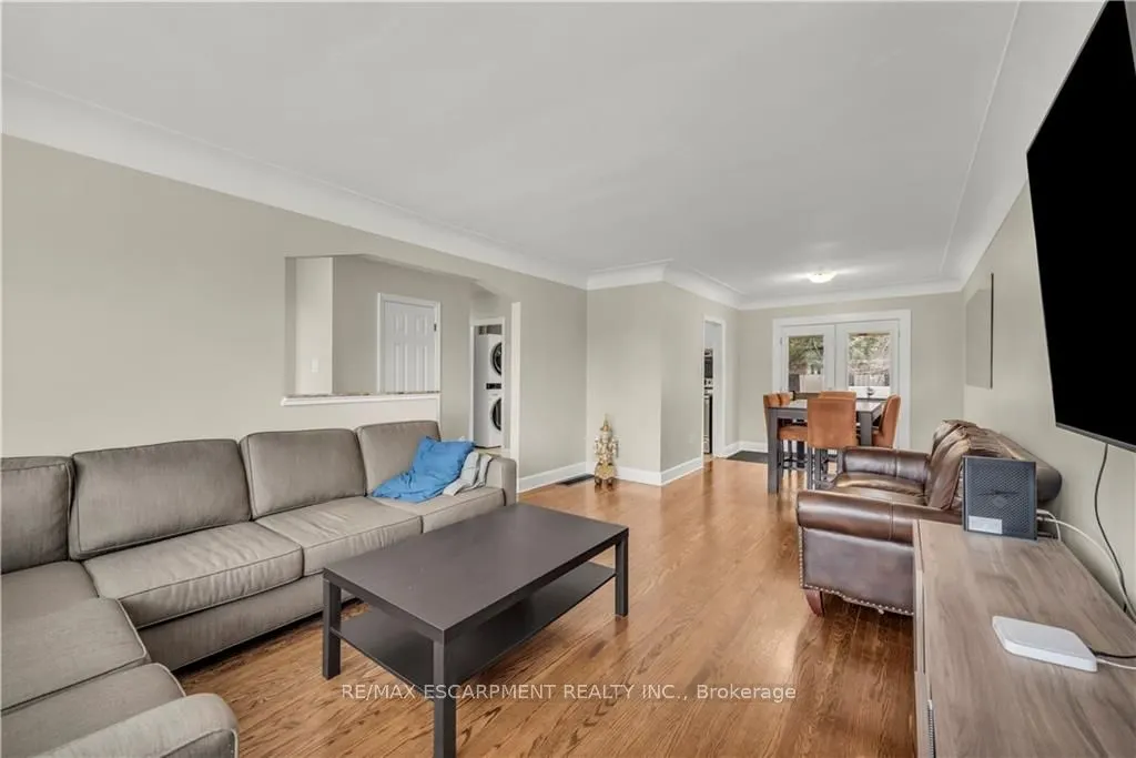 39 Bland Avenue