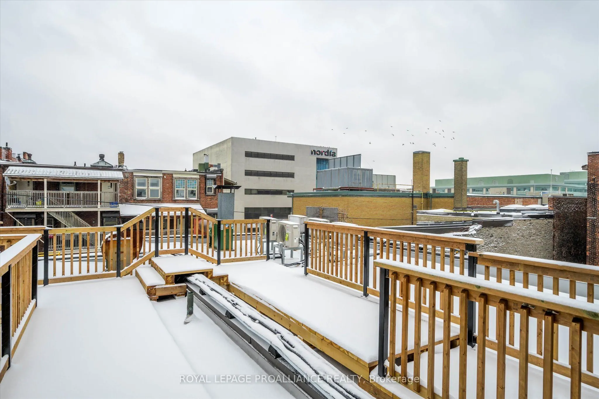 380 George Street, #2B