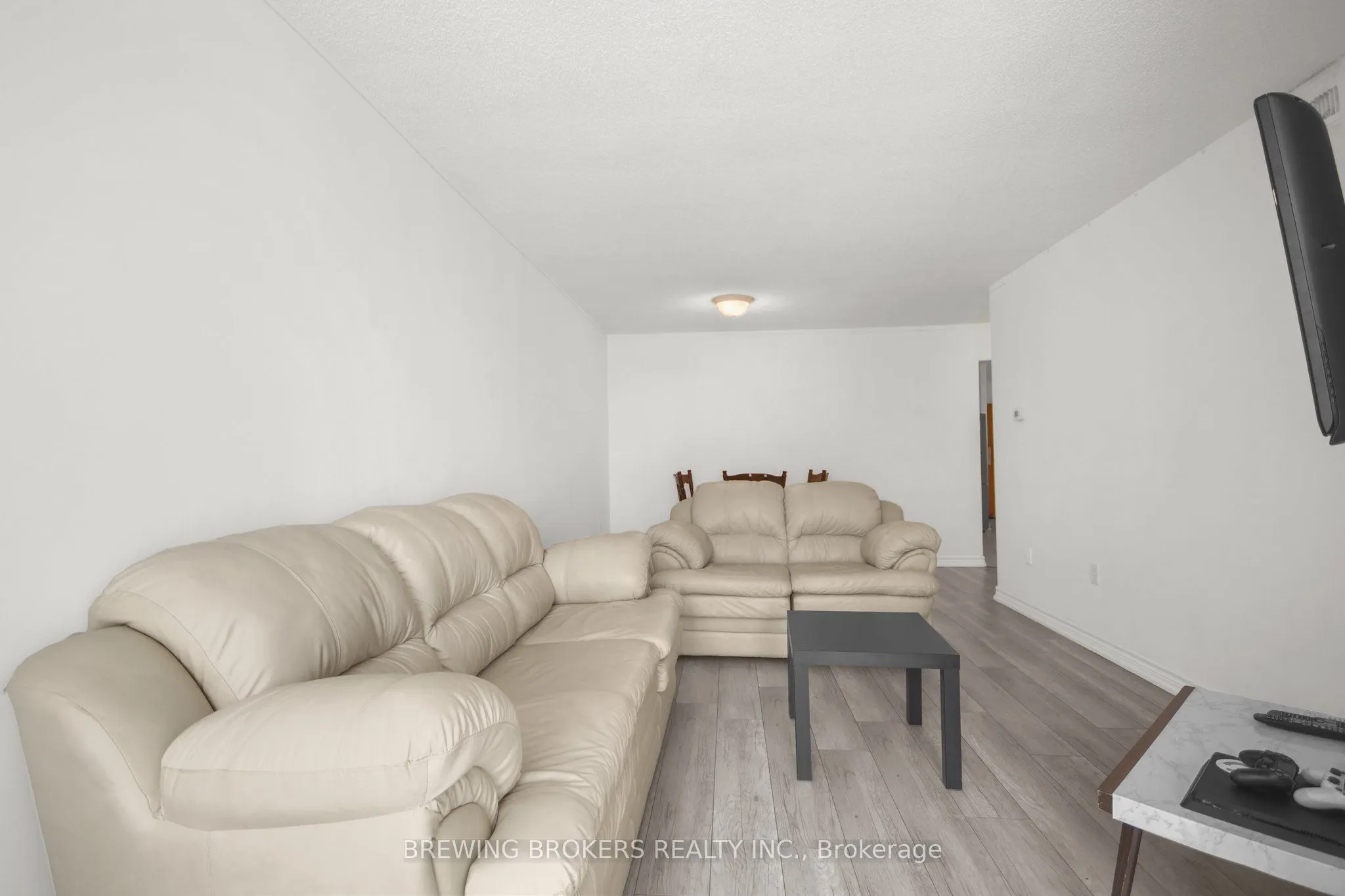695 Richmond Street, #1501