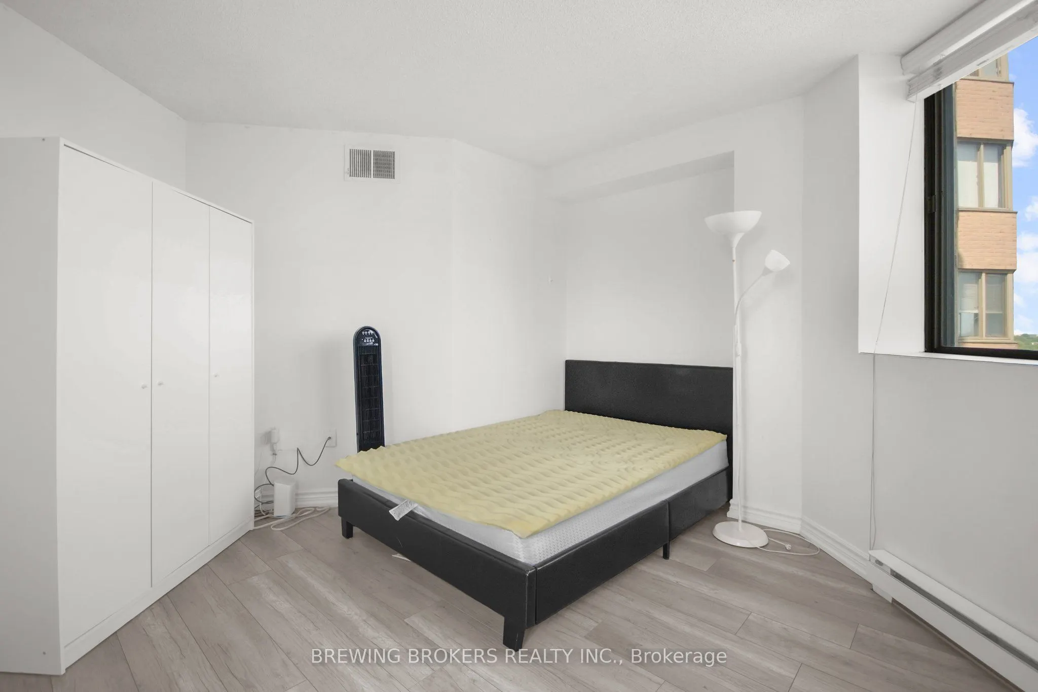 695 Richmond Street, #1501