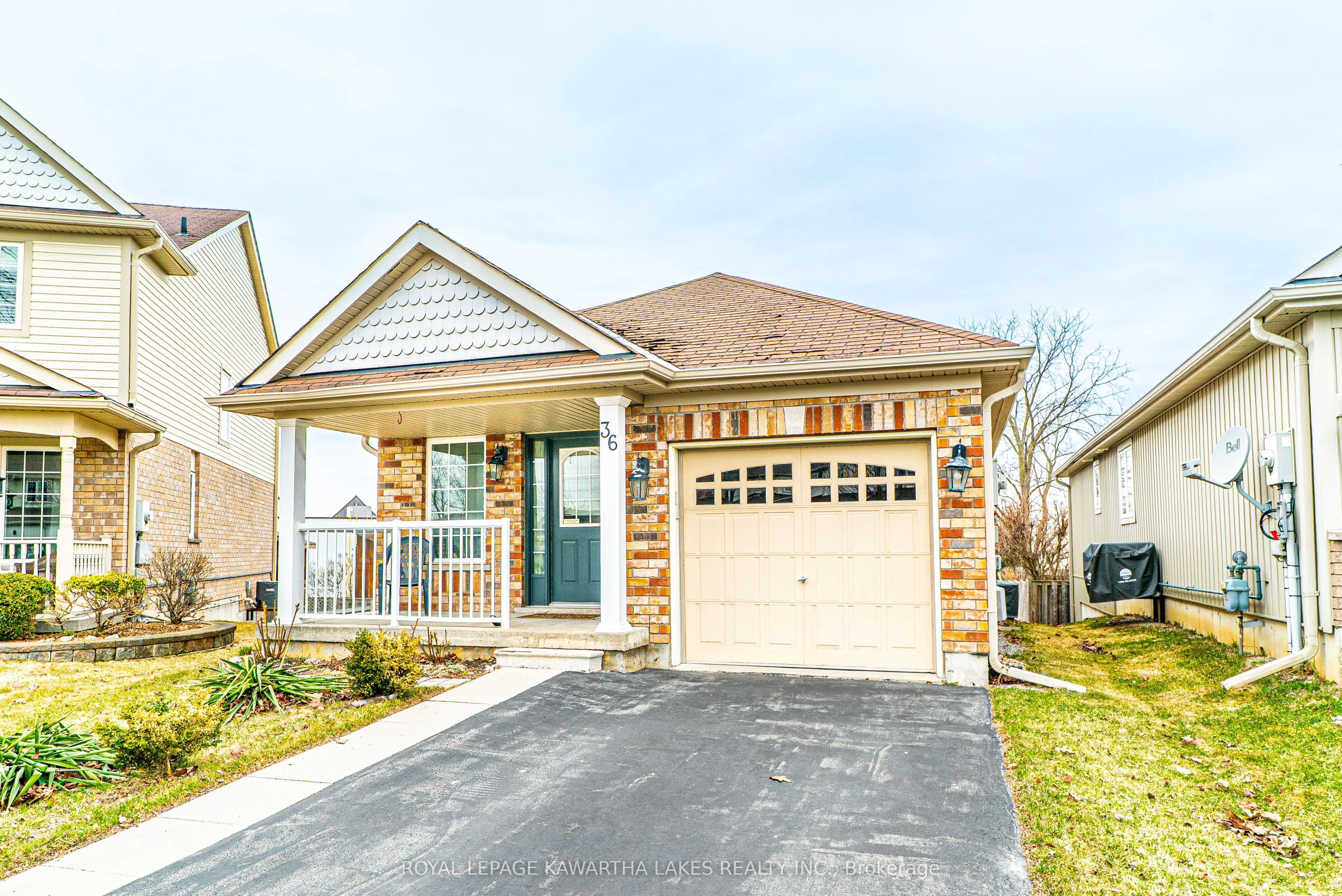 36 Fallingbrook Crescent