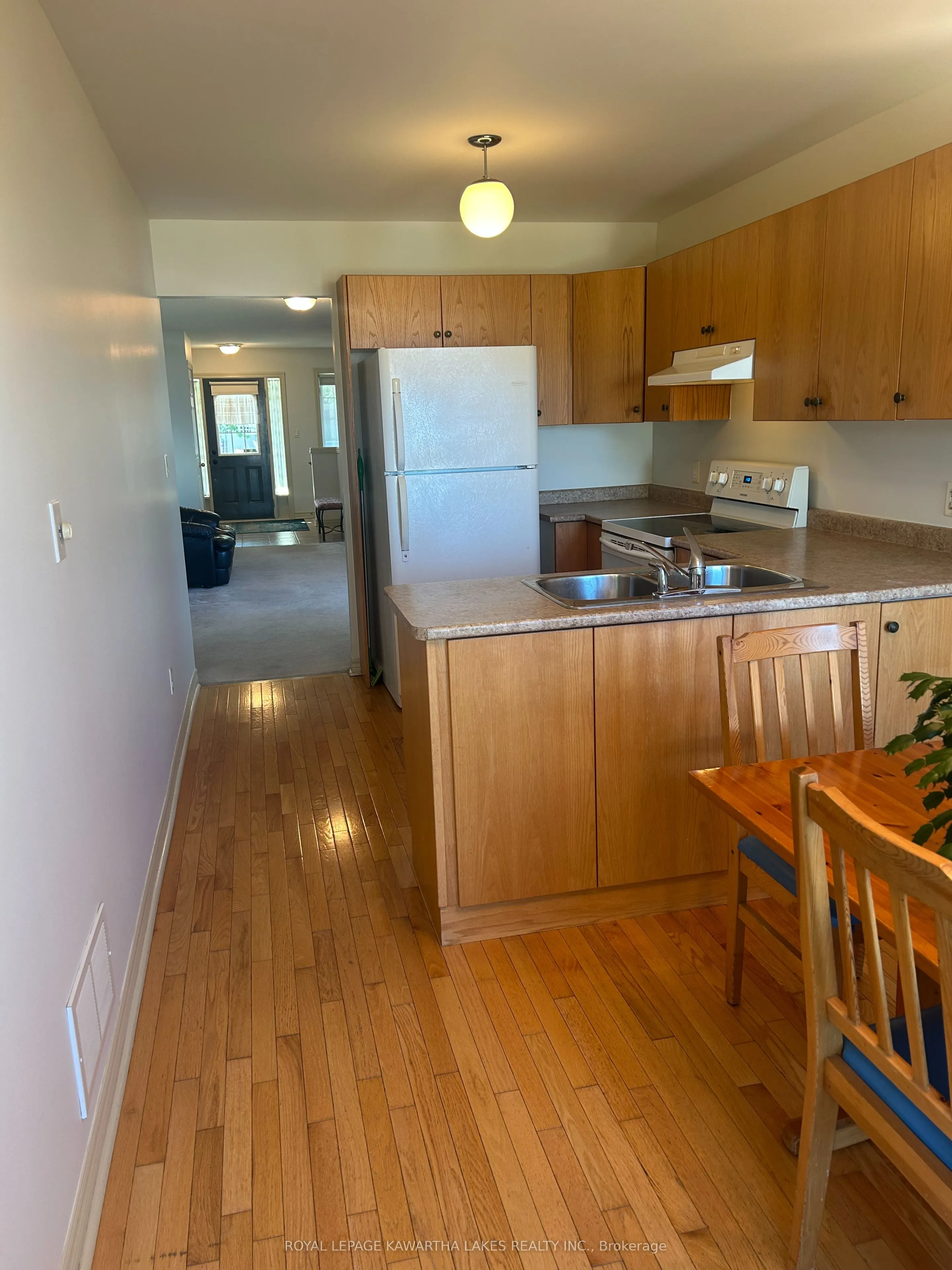 36 Fallingbrook Crescent