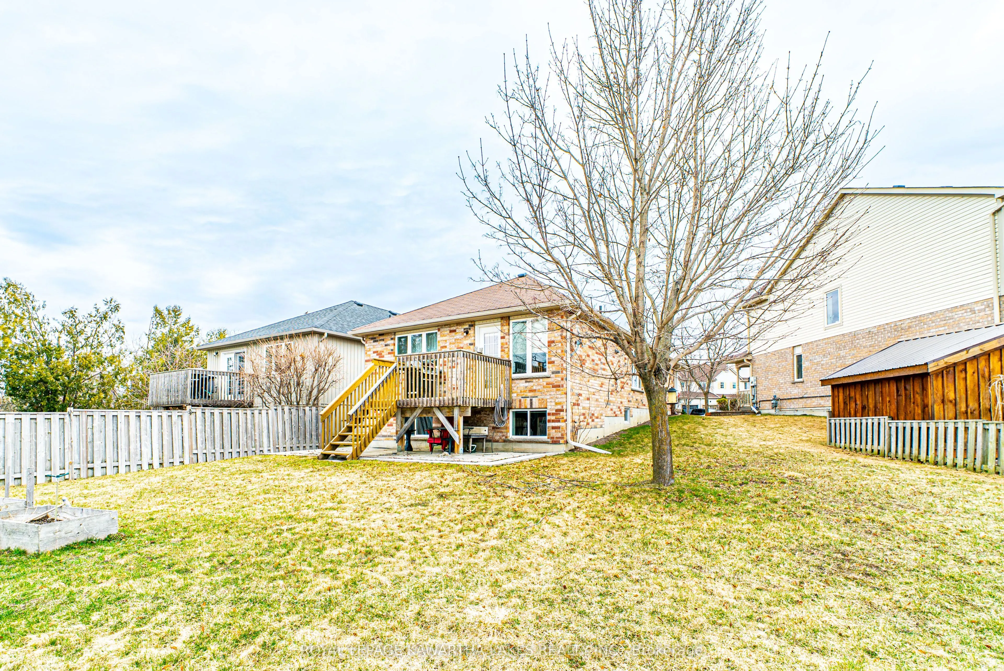 36 Fallingbrook Crescent