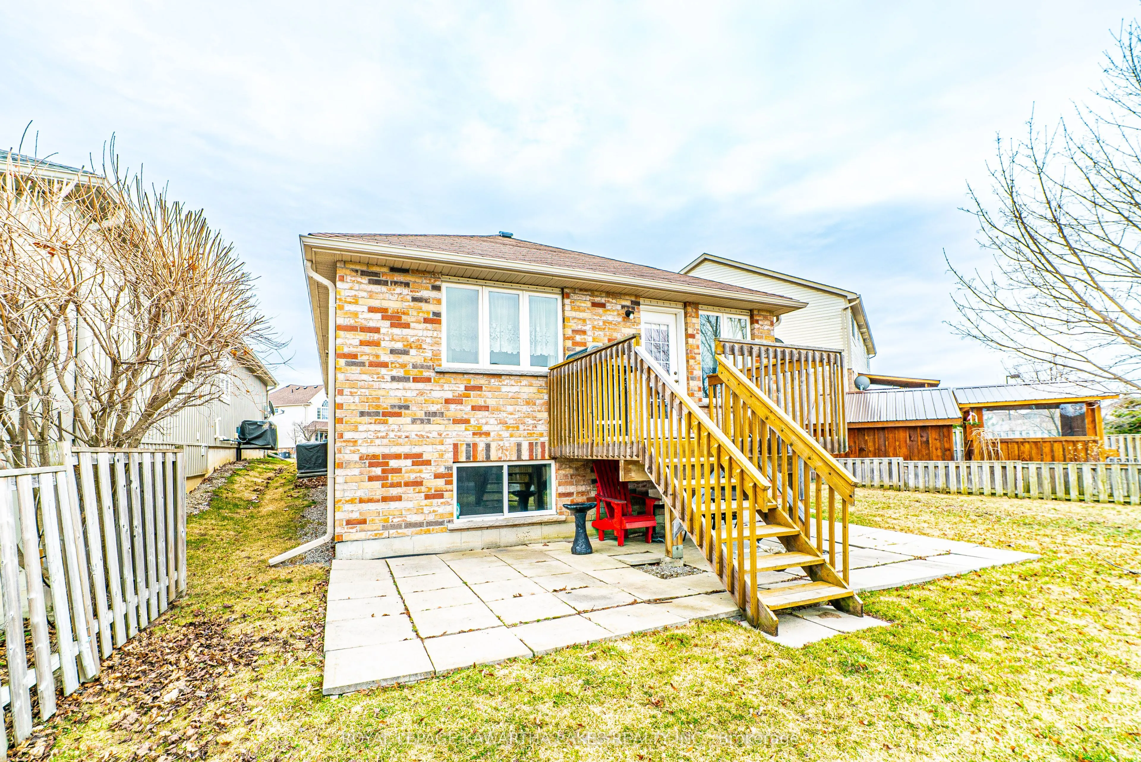 36 Fallingbrook Crescent