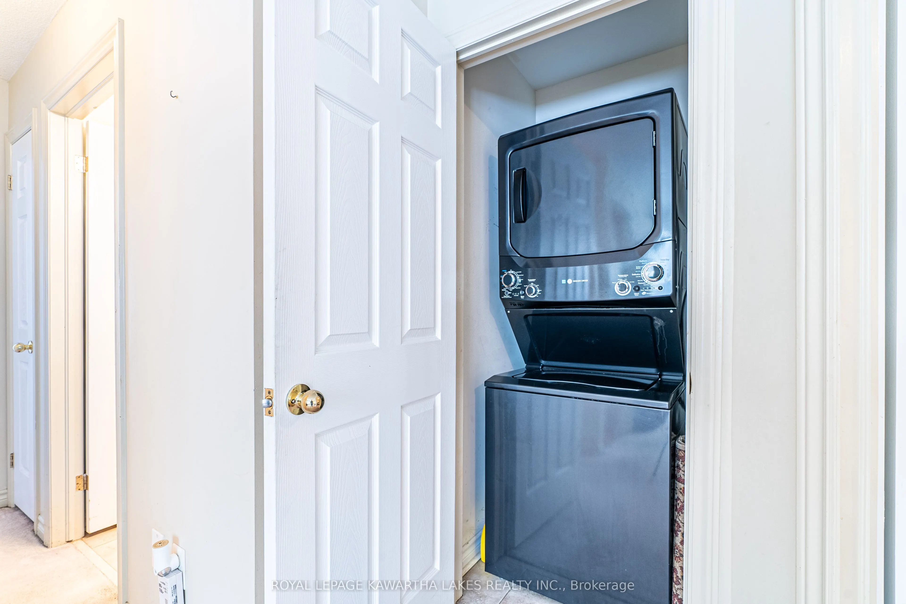 36 Fallingbrook Crescent