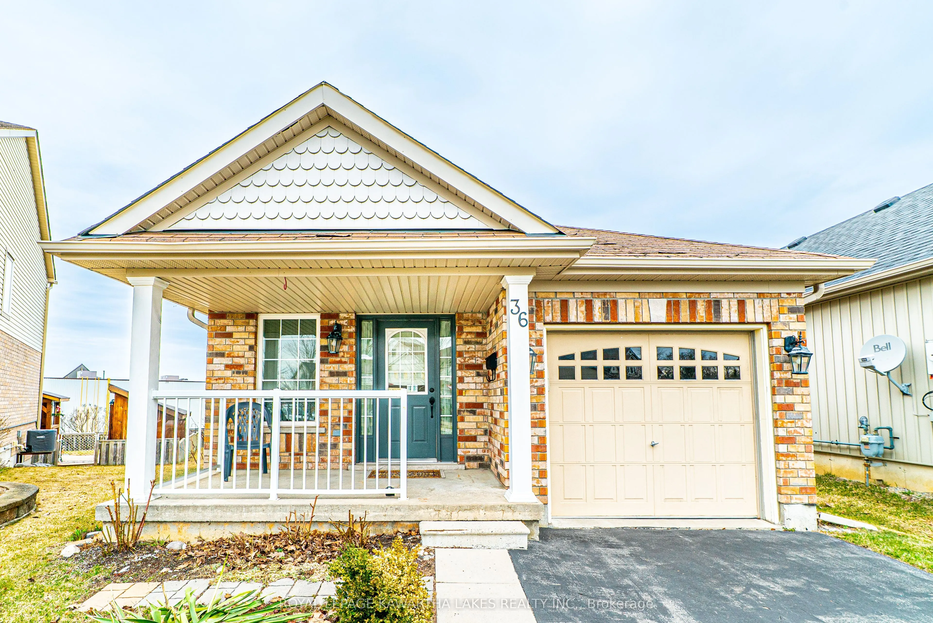 36 Fallingbrook Crescent