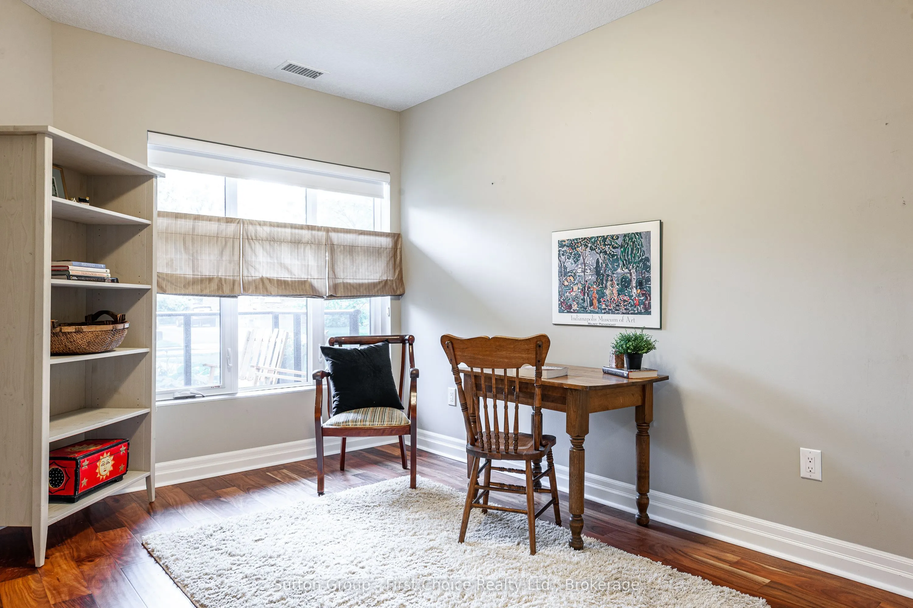 255 John Street N #102