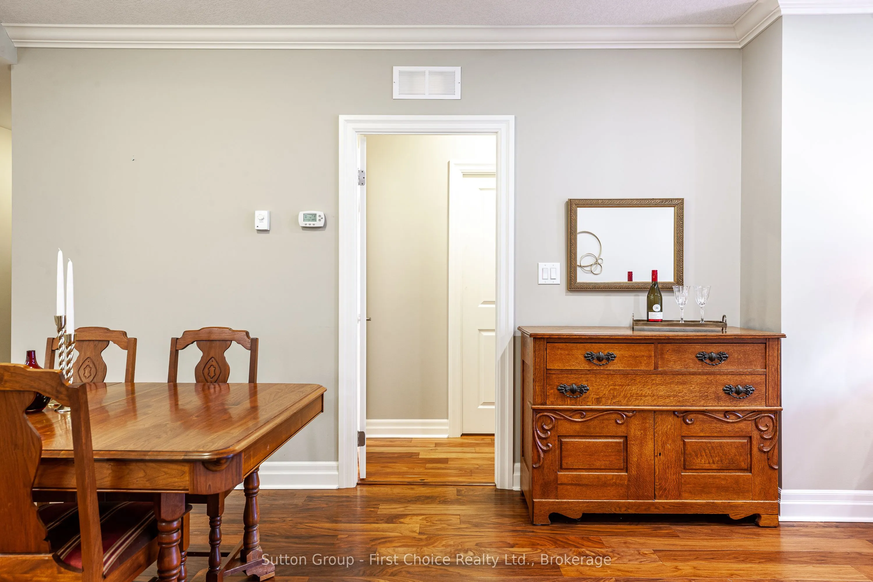 255 John Street N #102