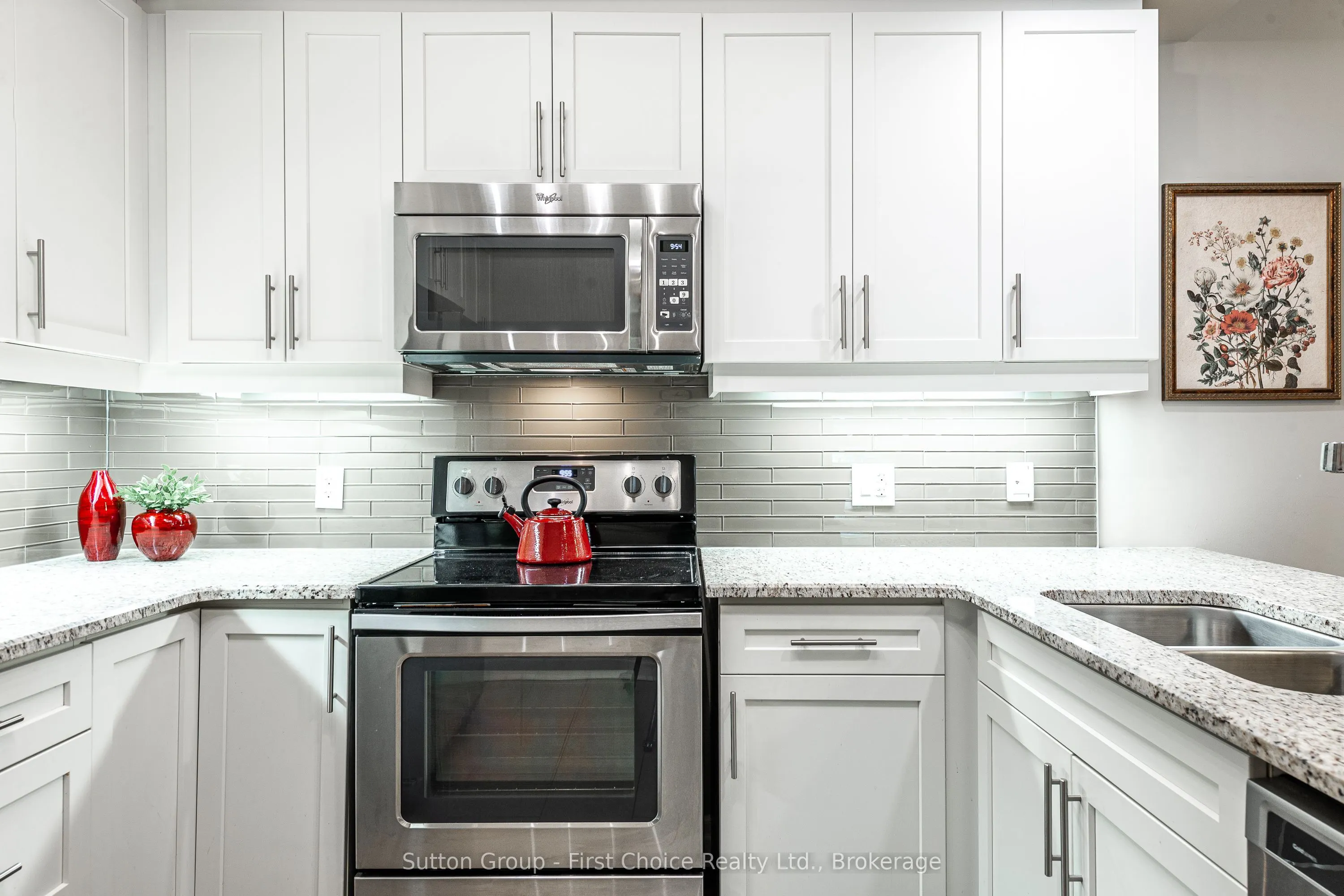 255 John Street N #102