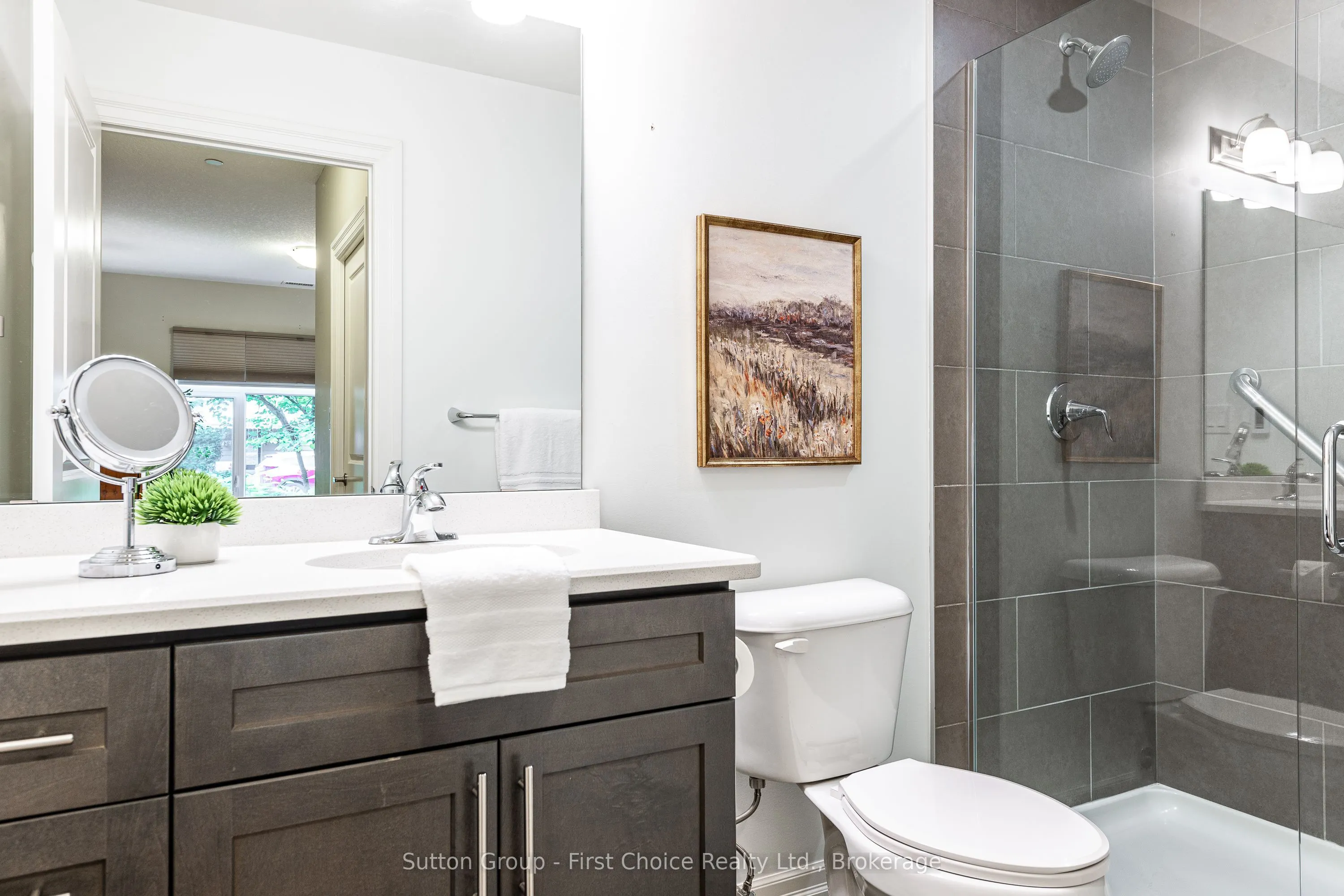 255 John Street N #102