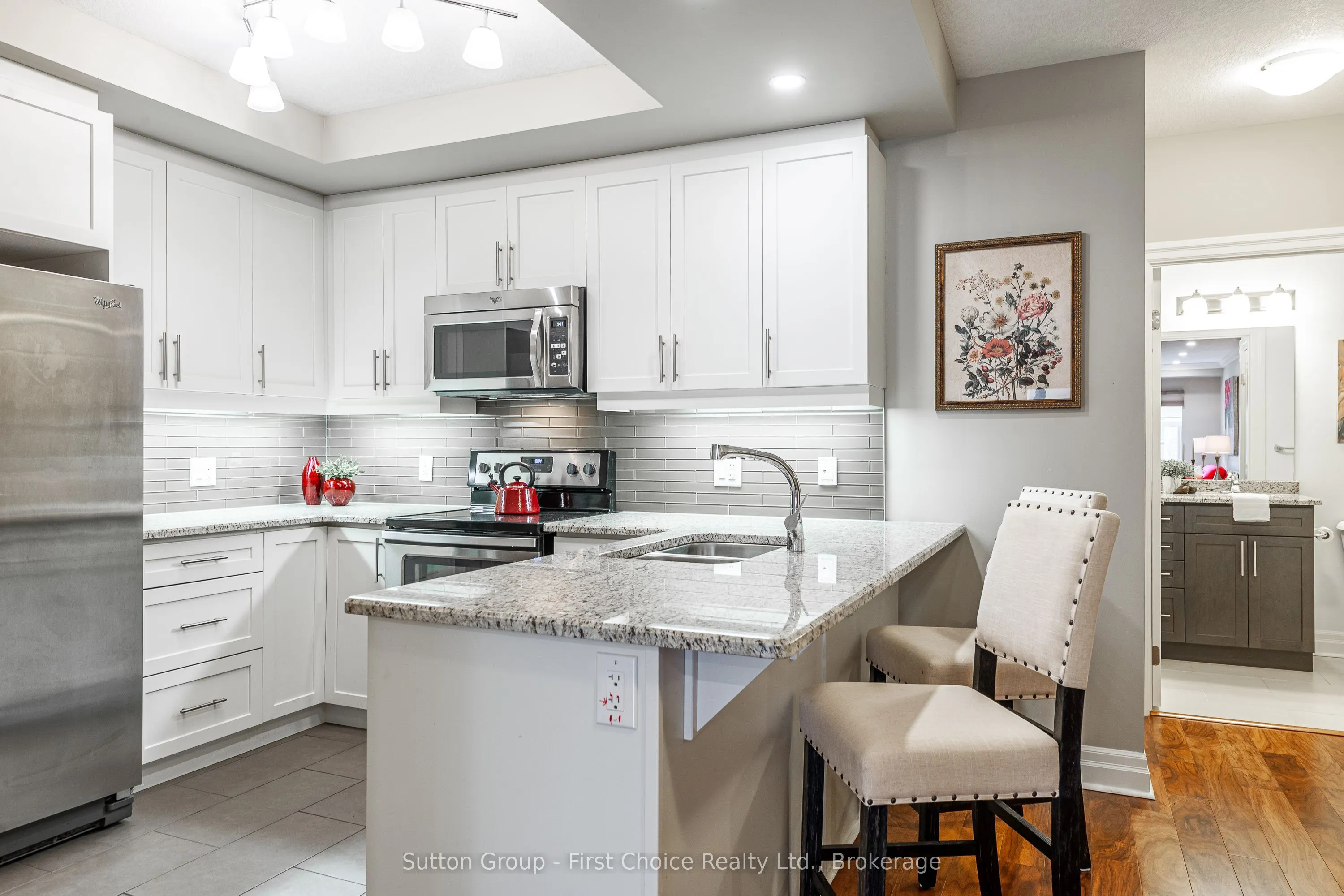 255 John Street N #102