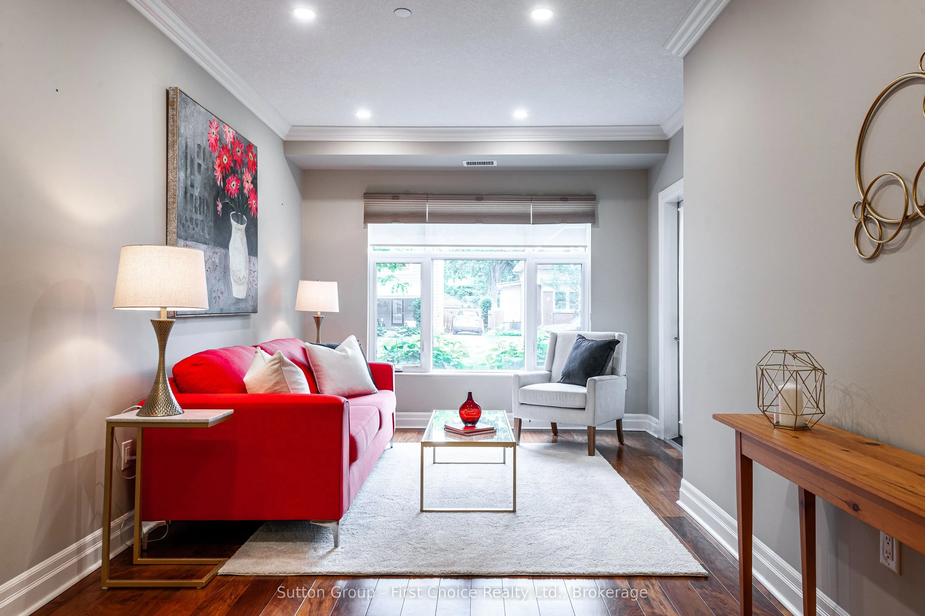 255 John Street N #102