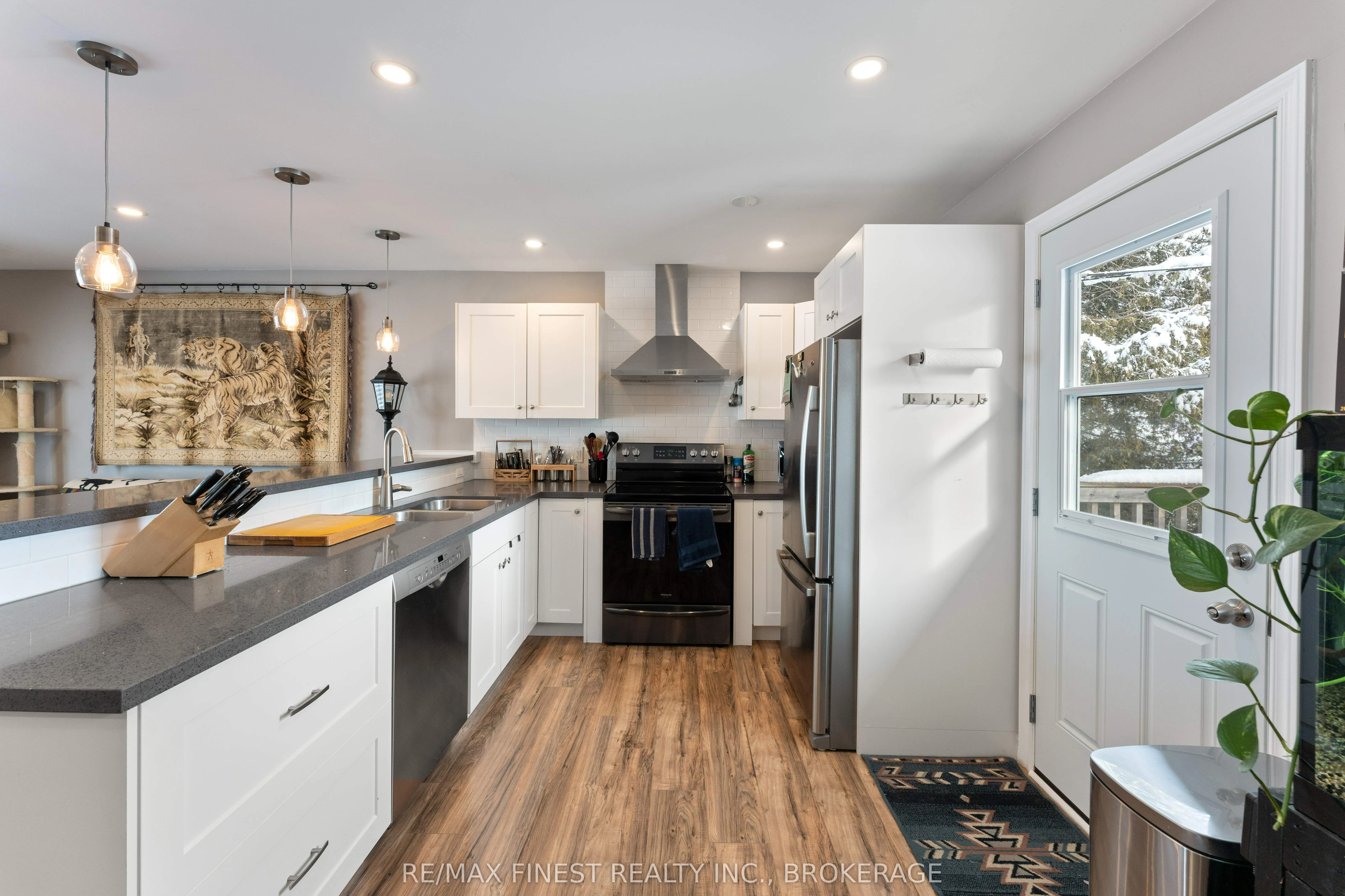 111 Manitou Crescent