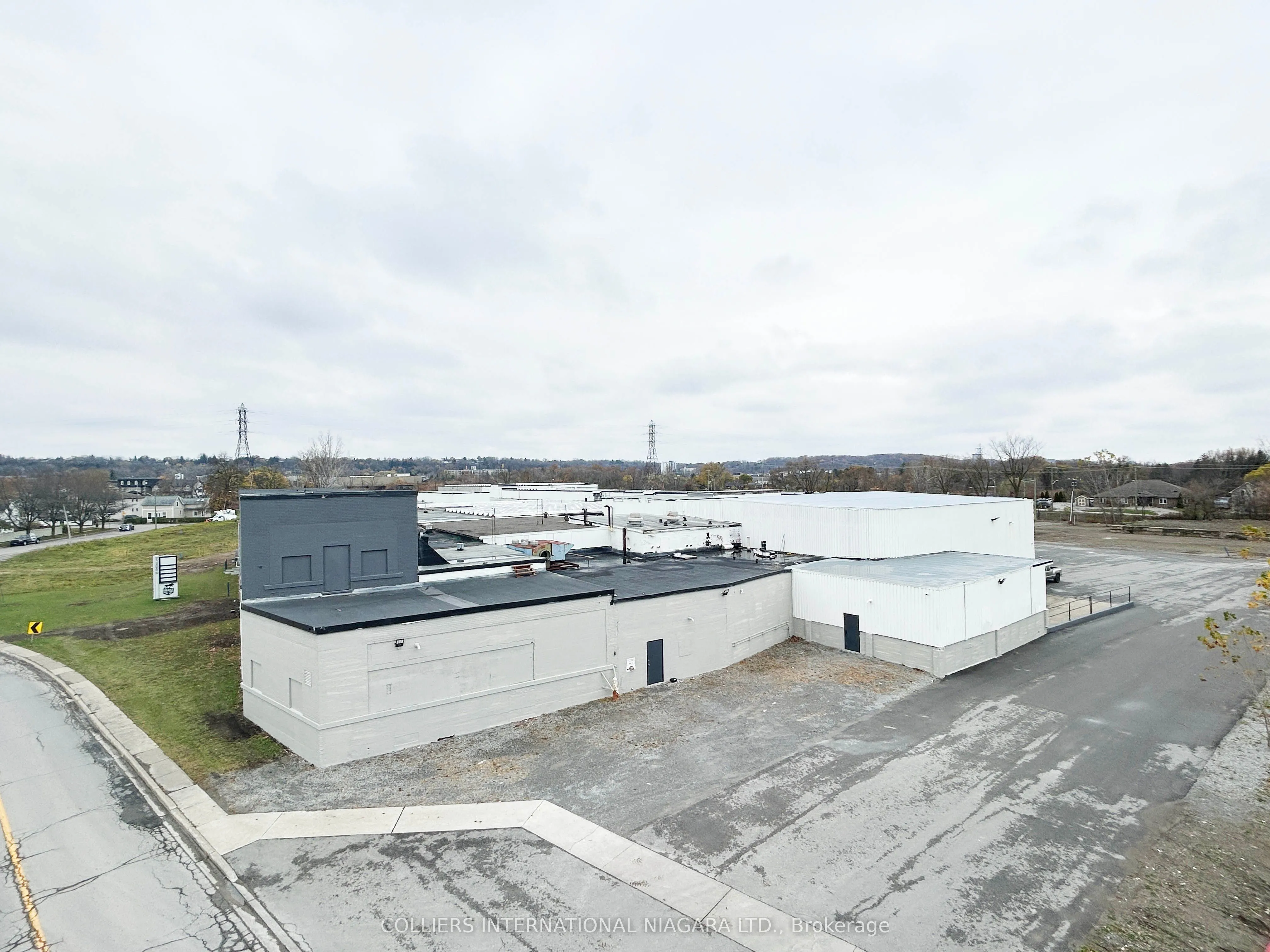 55 Oakdale Avenue, #4