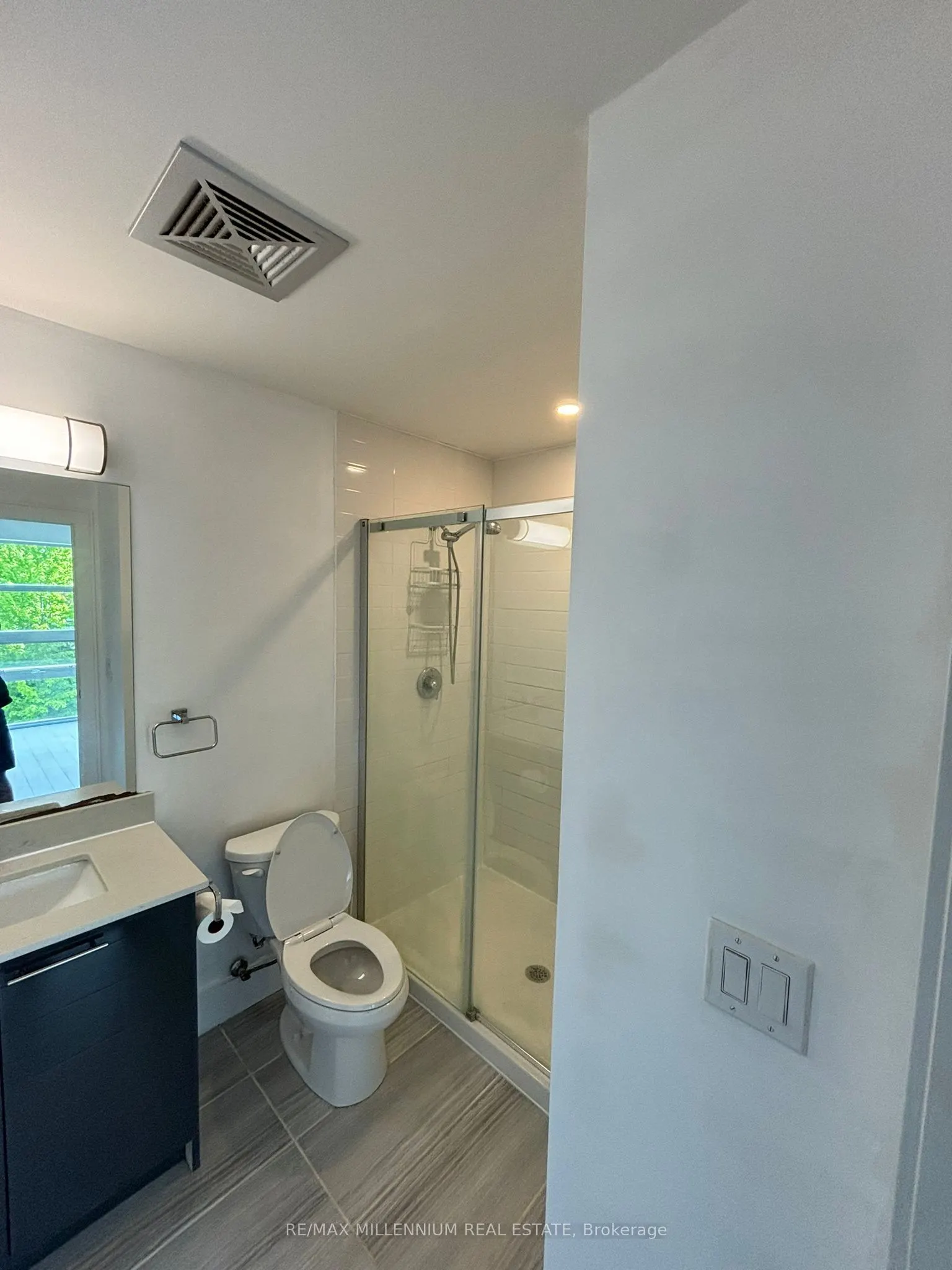15 Prince Albert Boulevard #312