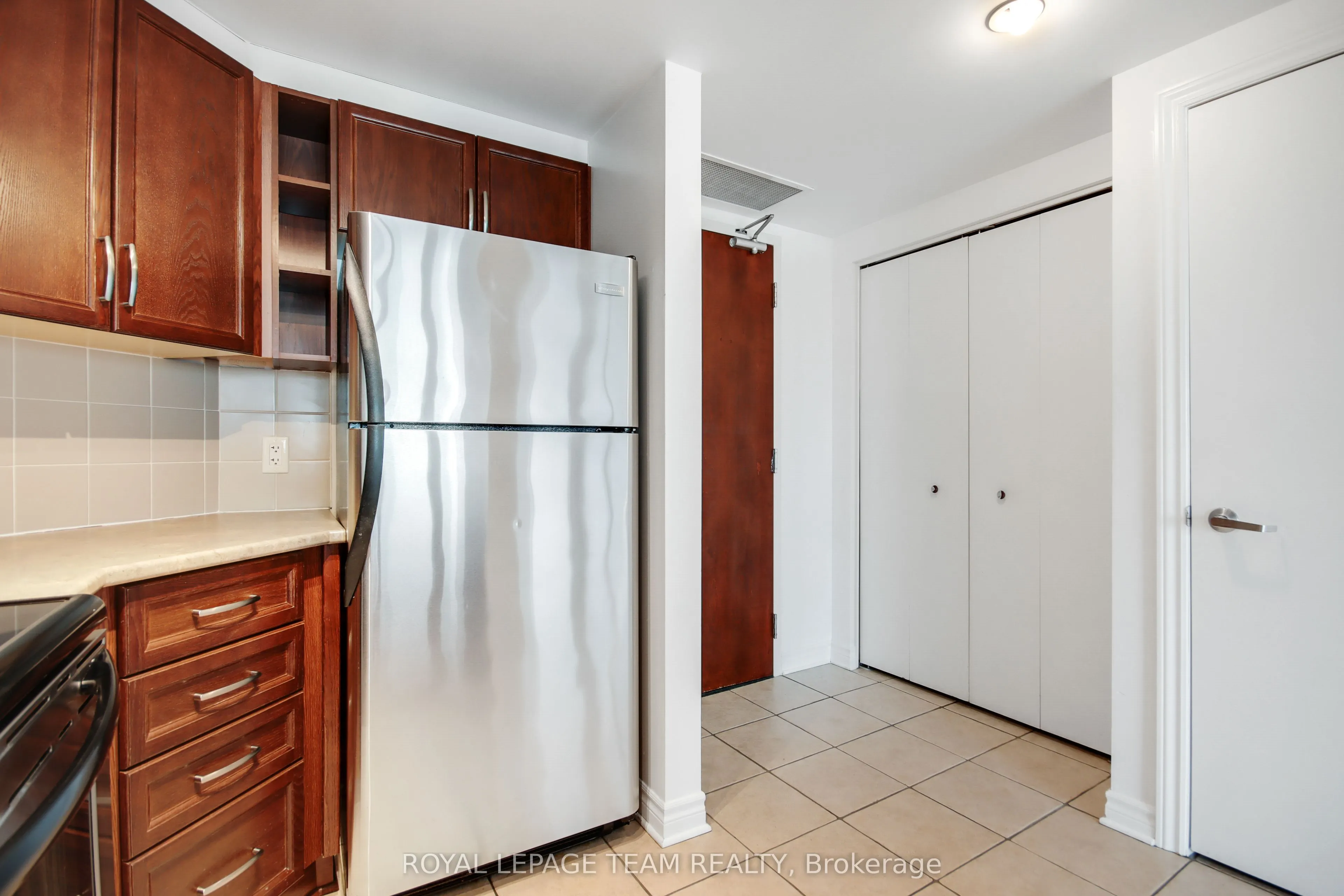 200 RIDEAU Street, #1609