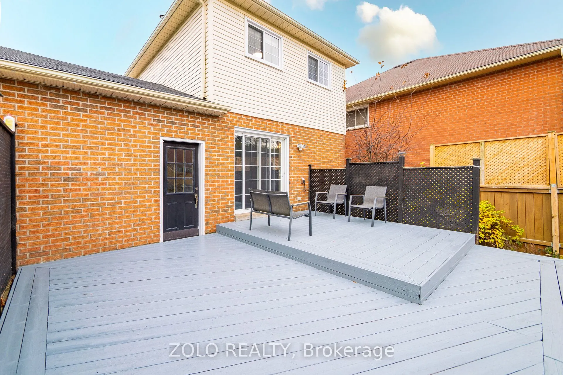 371 Burnett Avenue