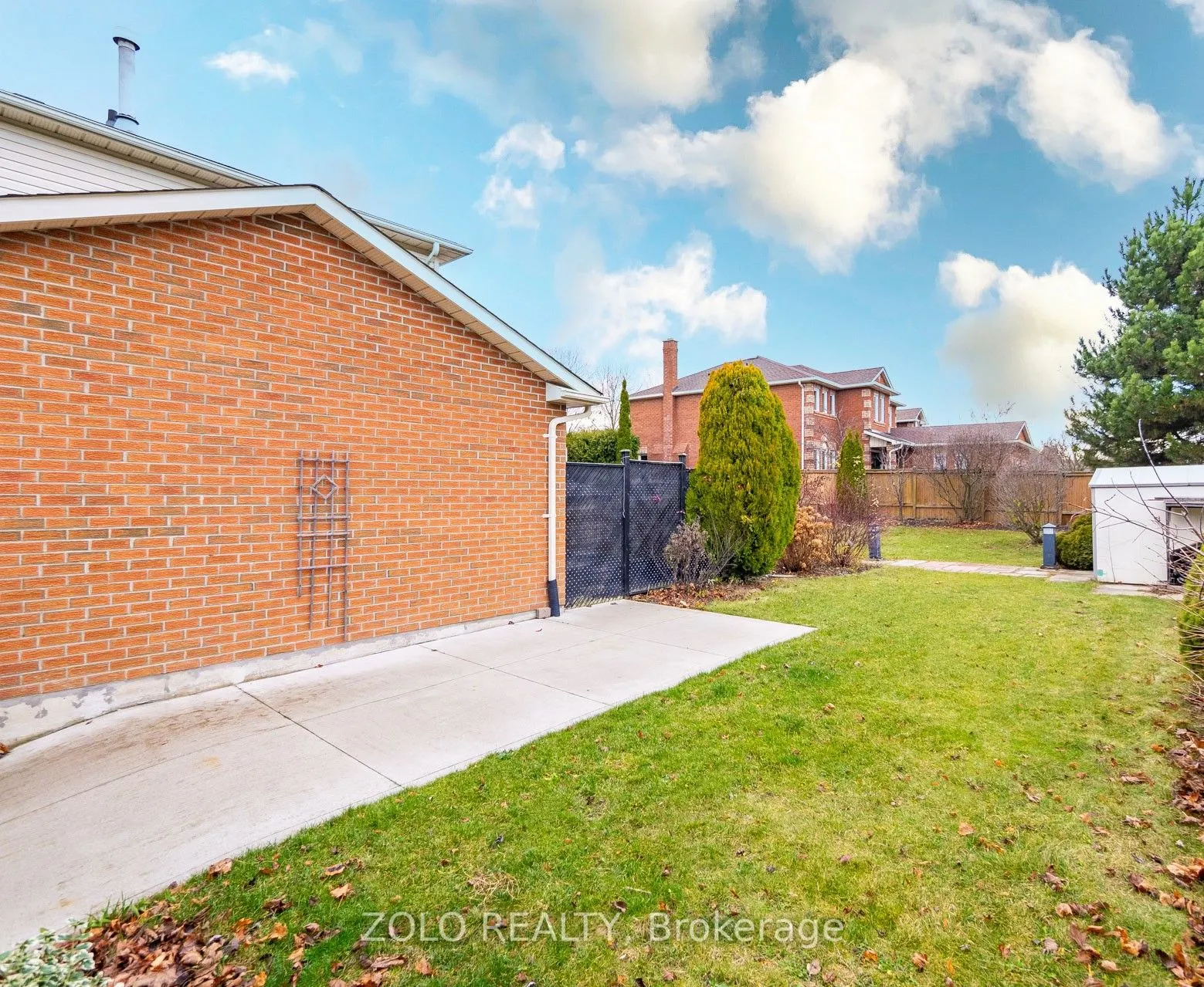 371 Burnett Avenue