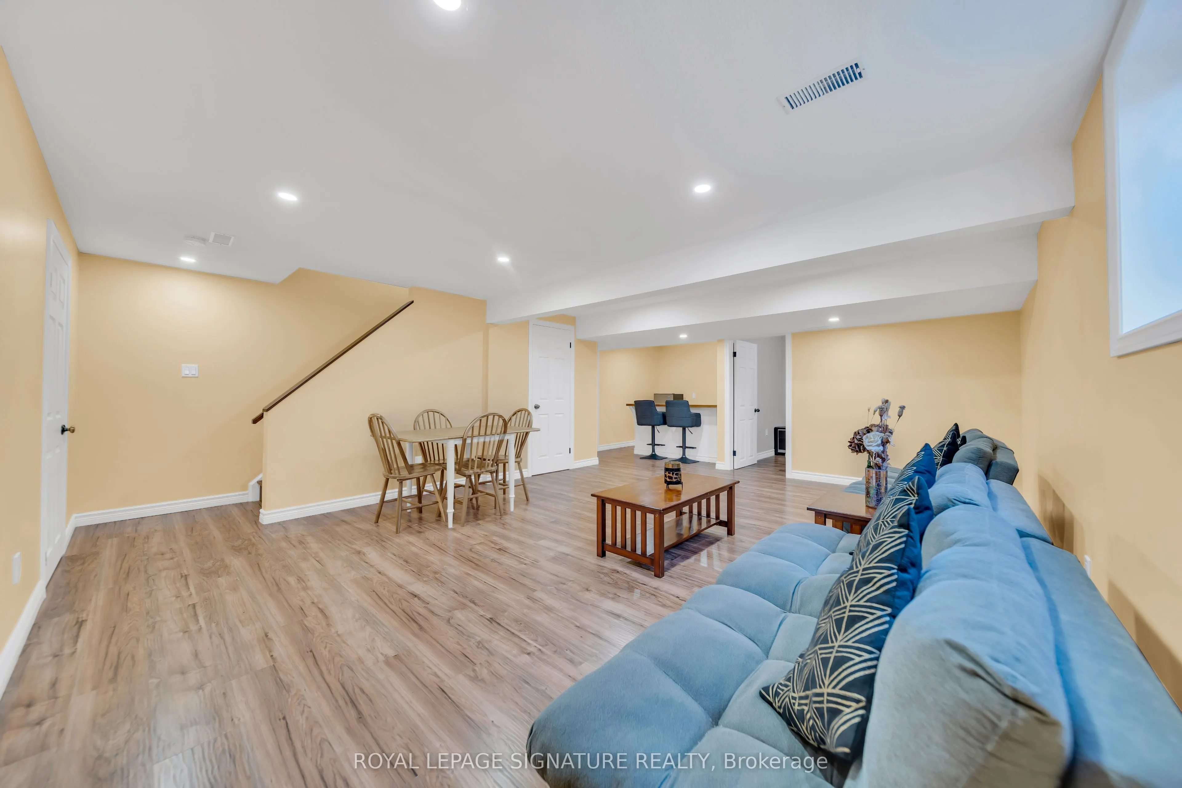 219 Elmira Road S