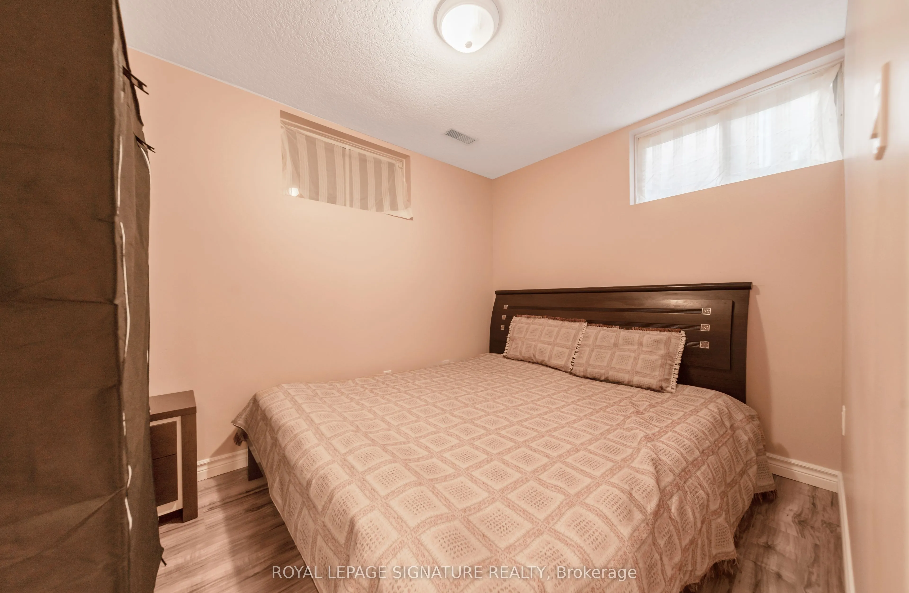 219 Elmira Road S