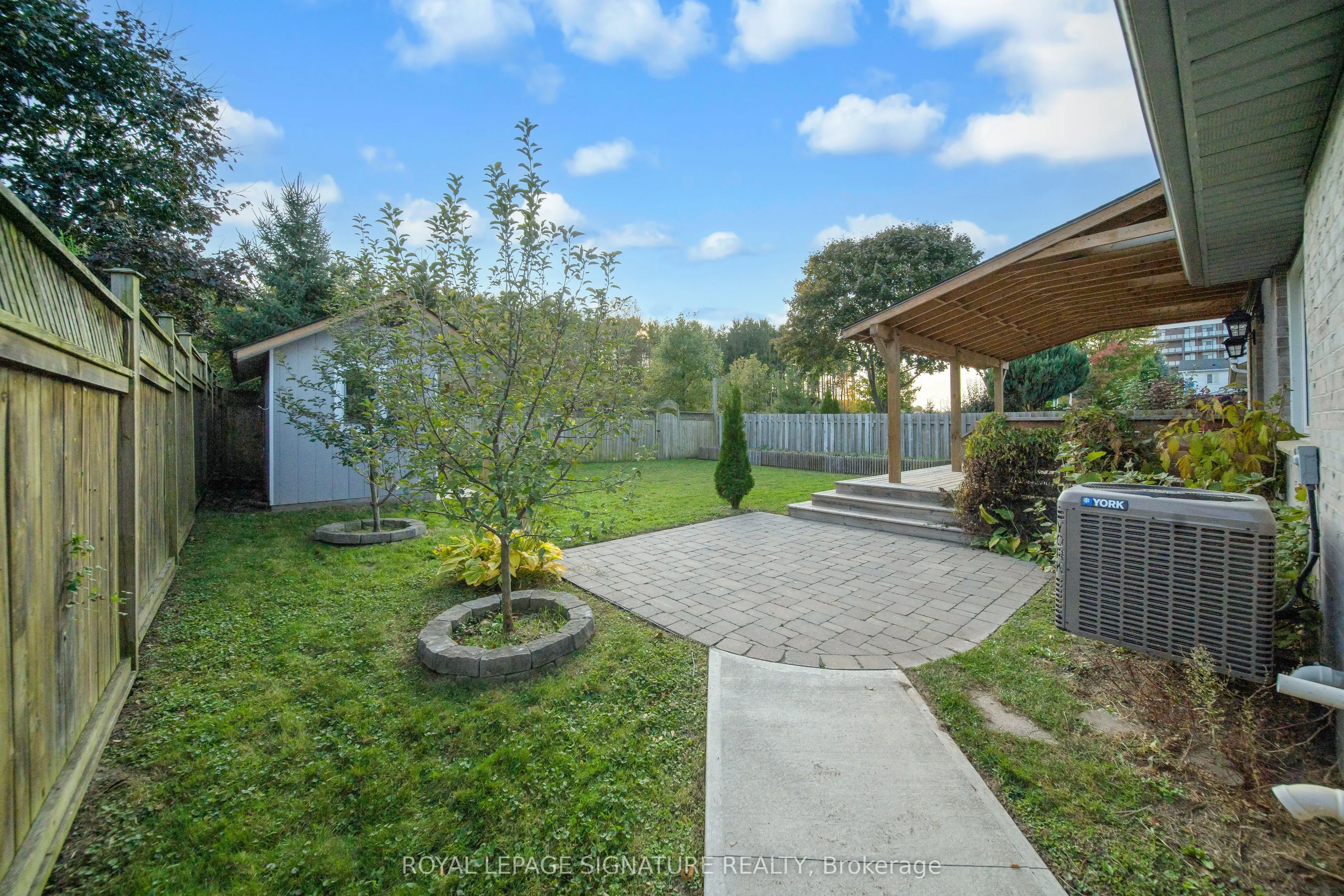 219 Elmira Road S