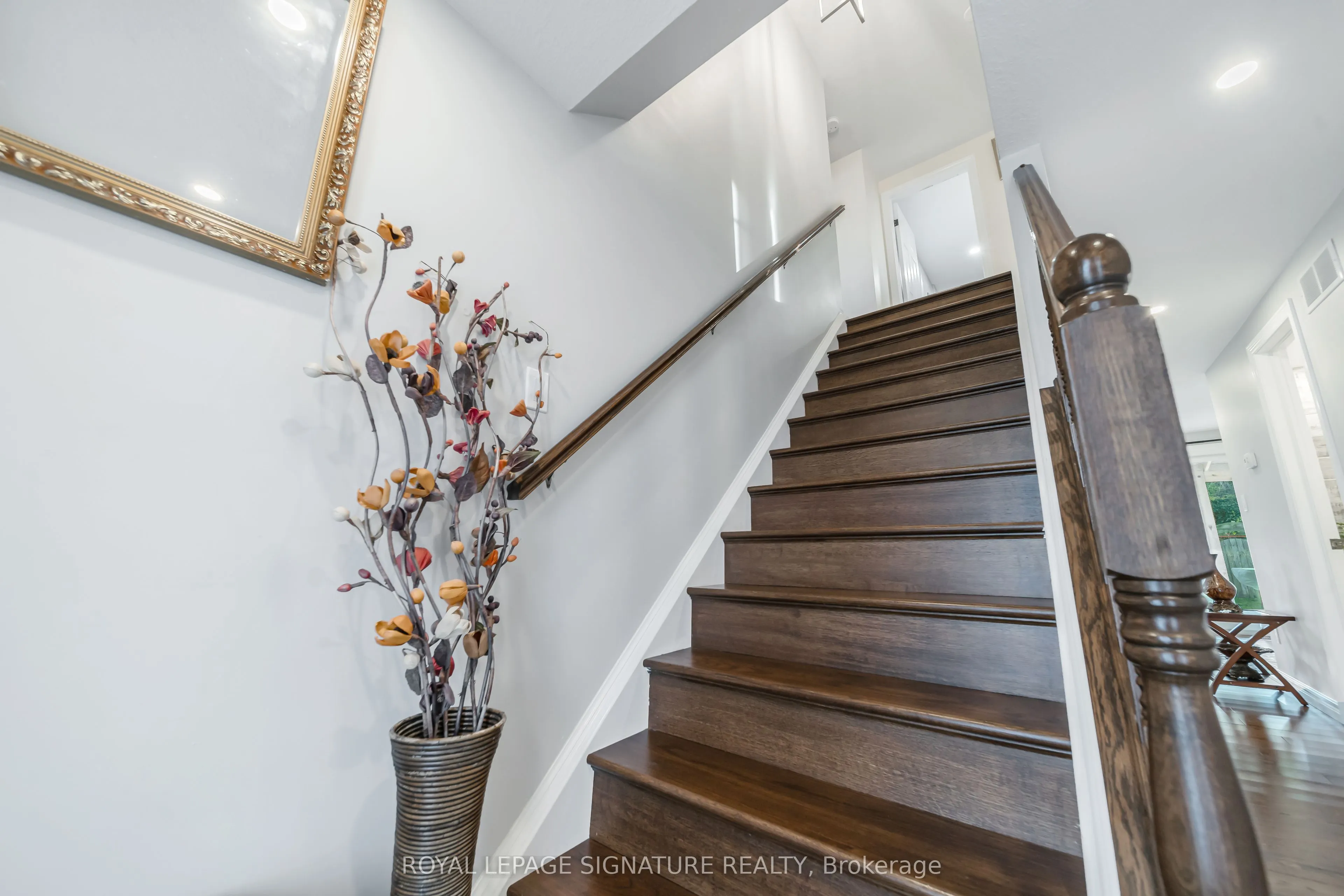 219 Elmira Road S