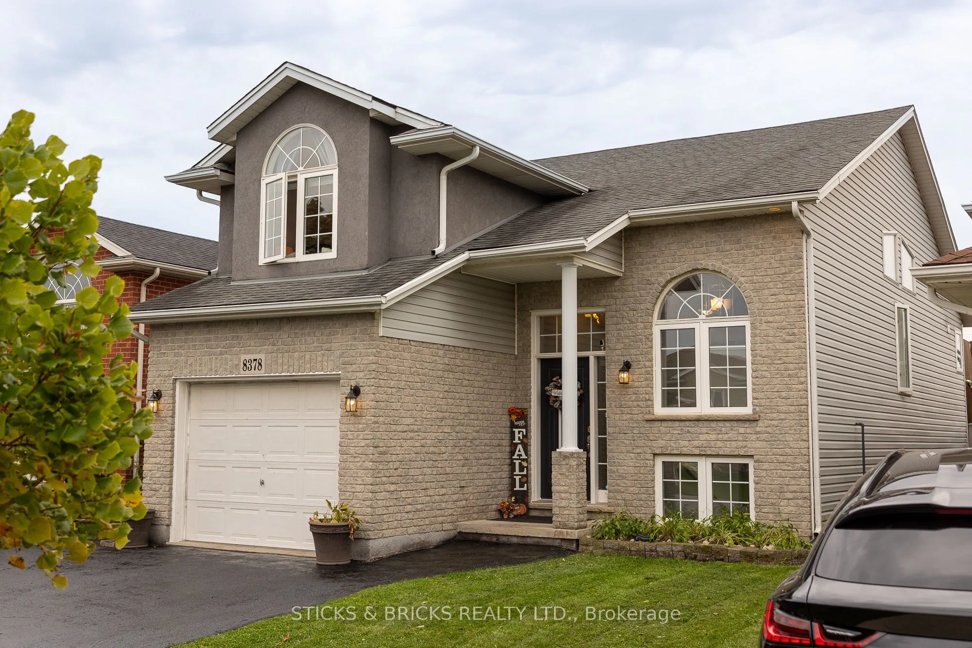 8378 Atack Court