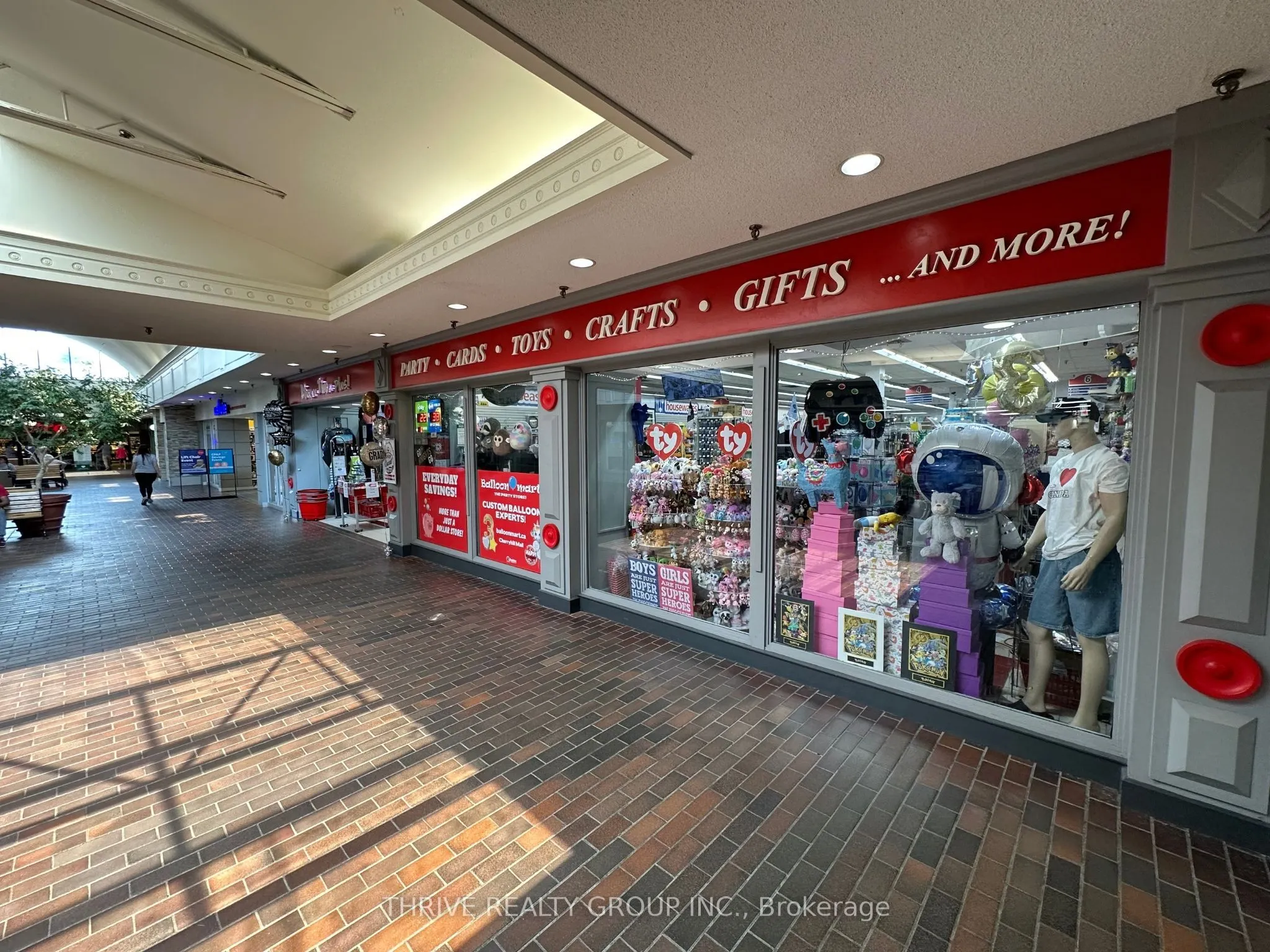 301 OXFORD Street W, #5B