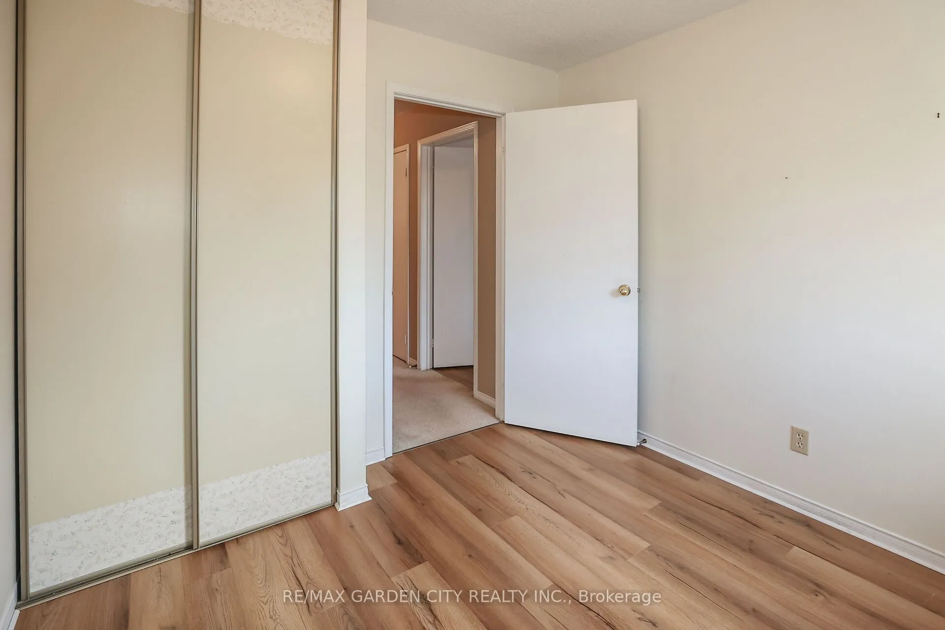 55 Kerman Avenue, #44