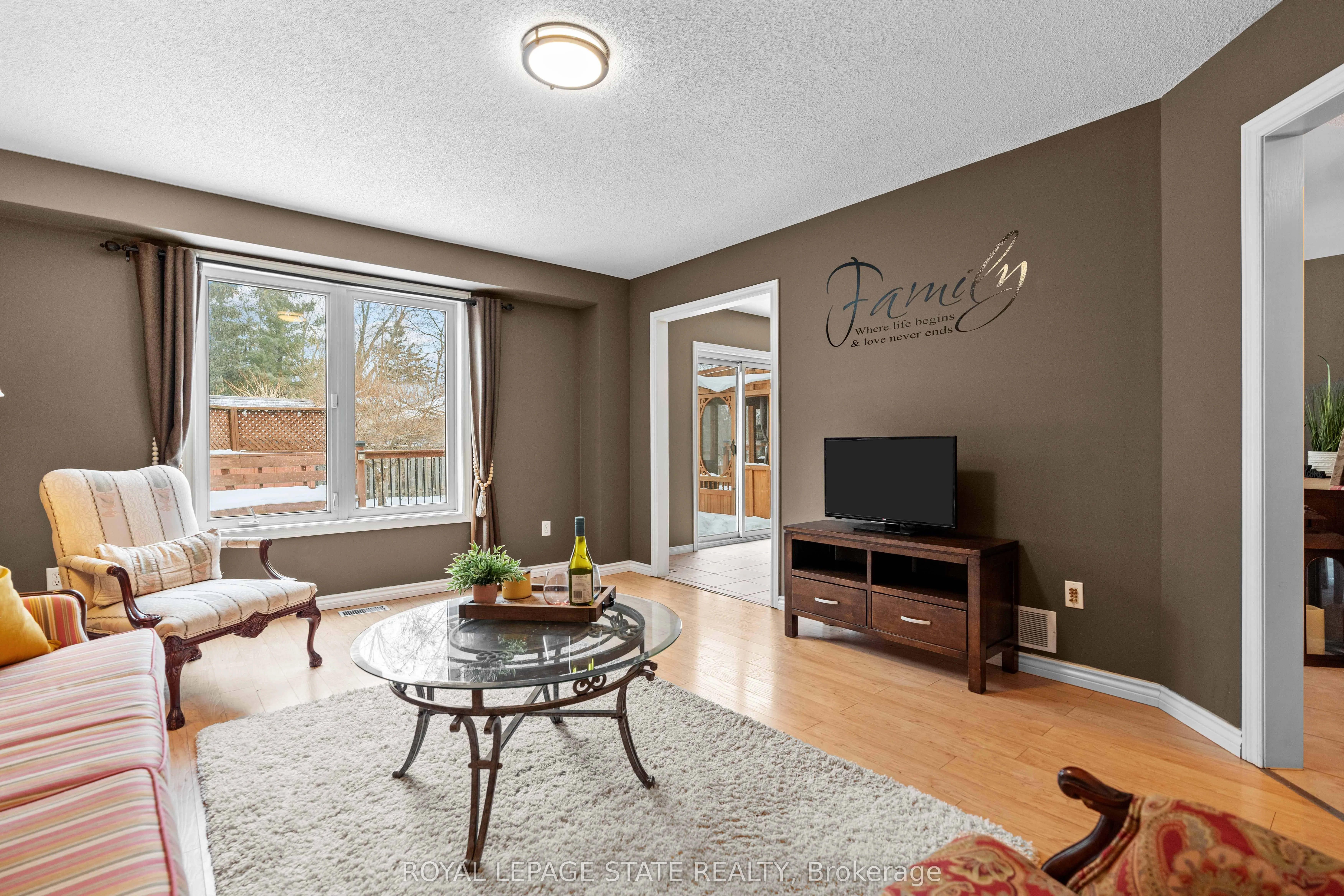 45 Tartan Drive