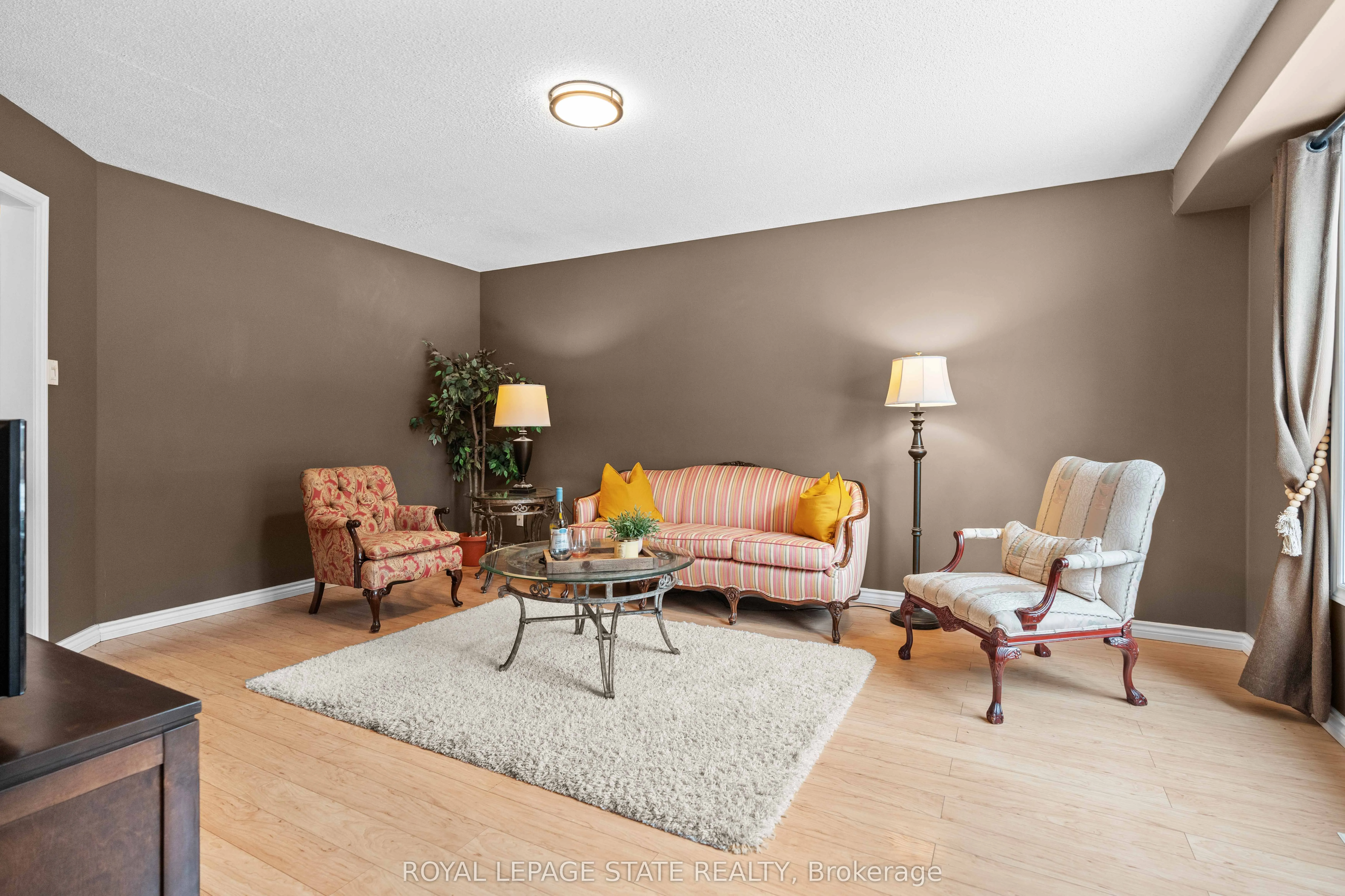 45 Tartan Drive
