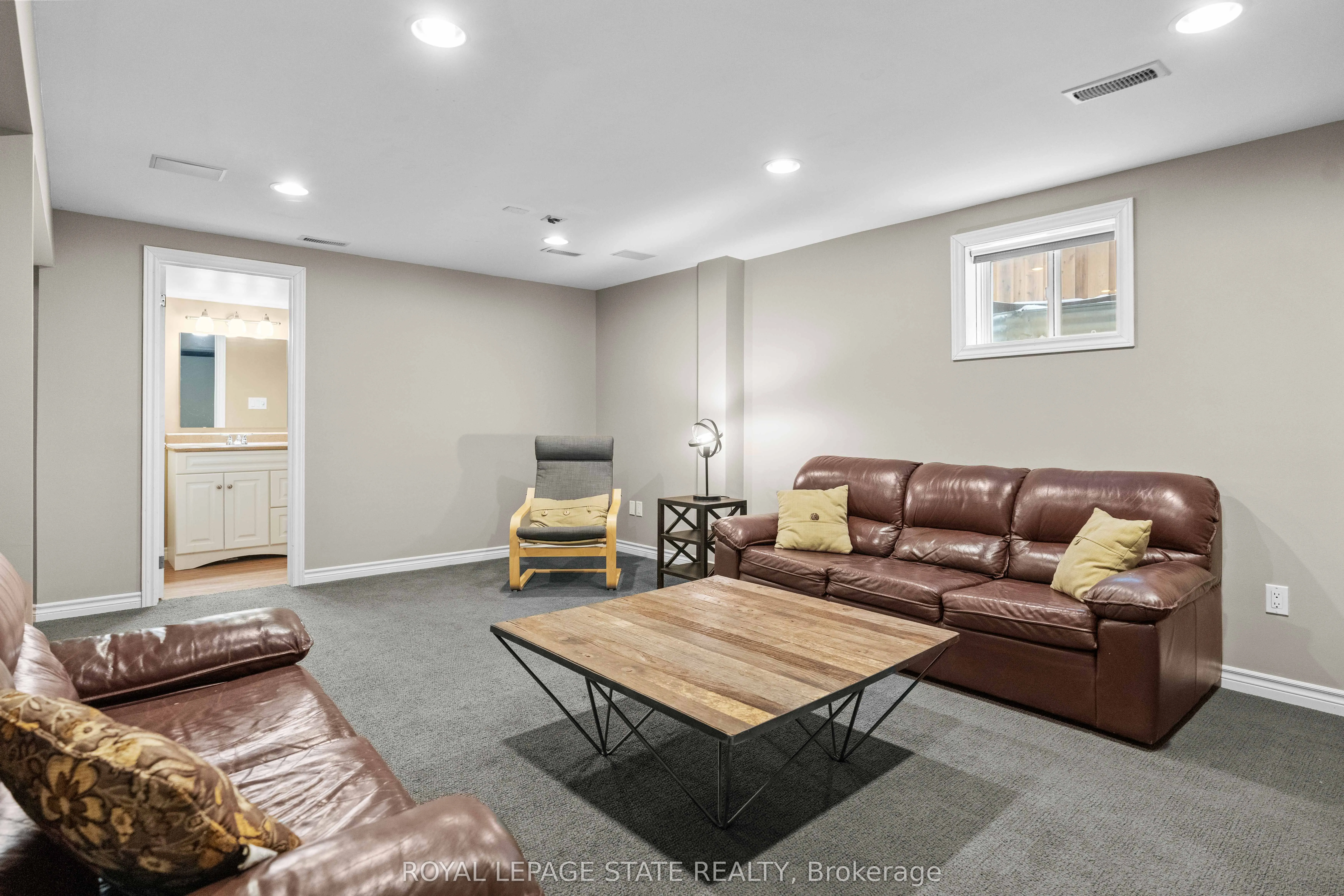 45 Tartan Drive