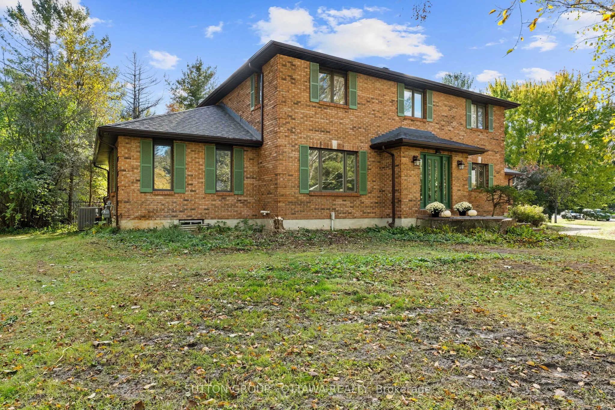 7 ROLSTON Way