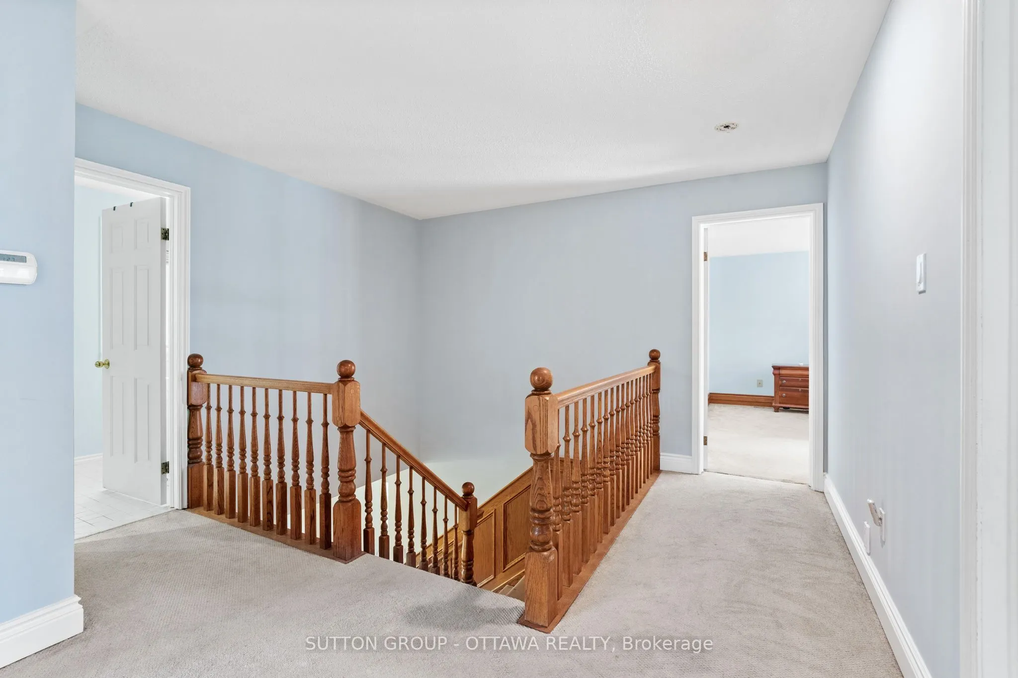 7 ROLSTON Way