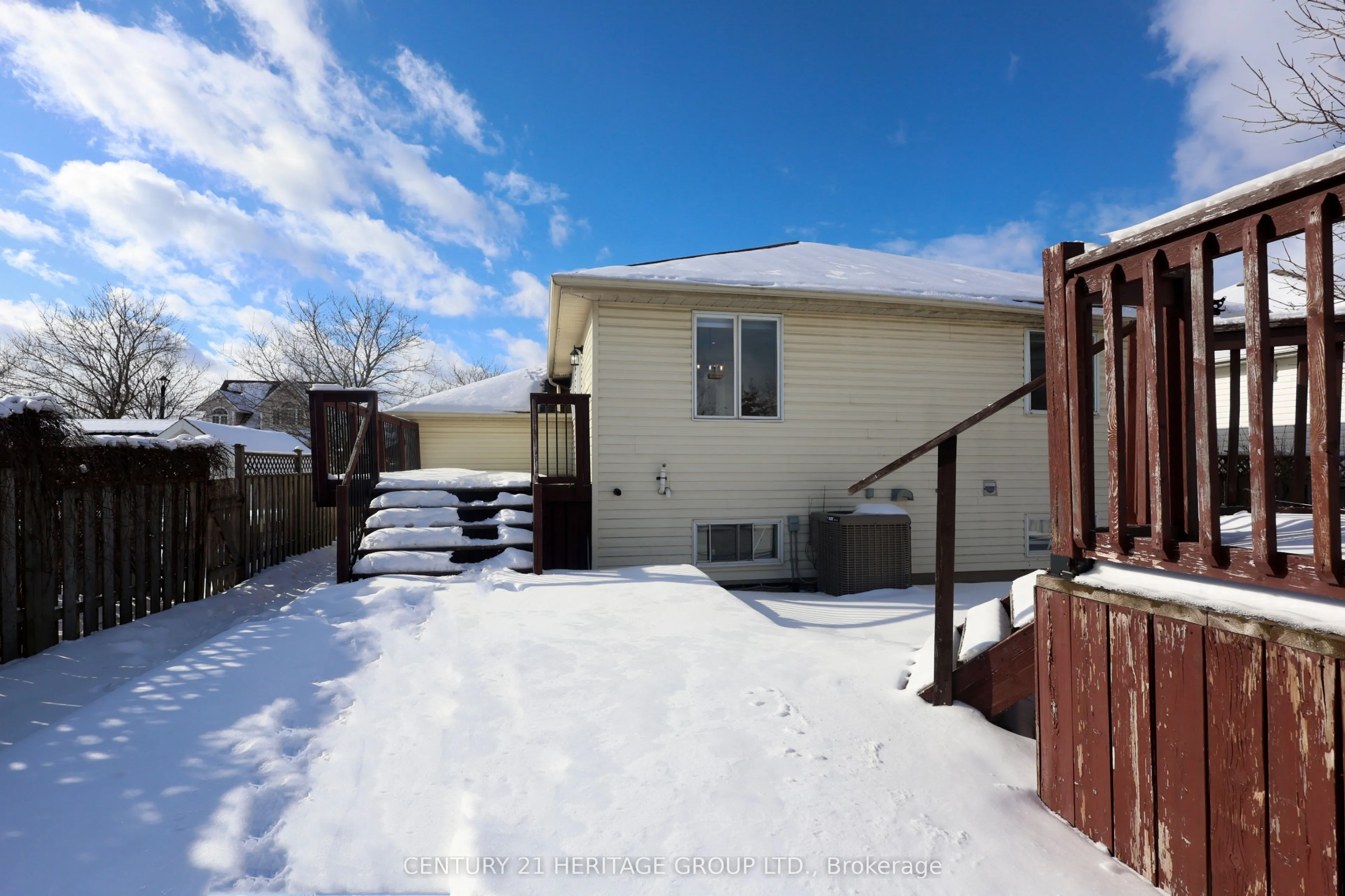 1021 Greenwood Park Drive