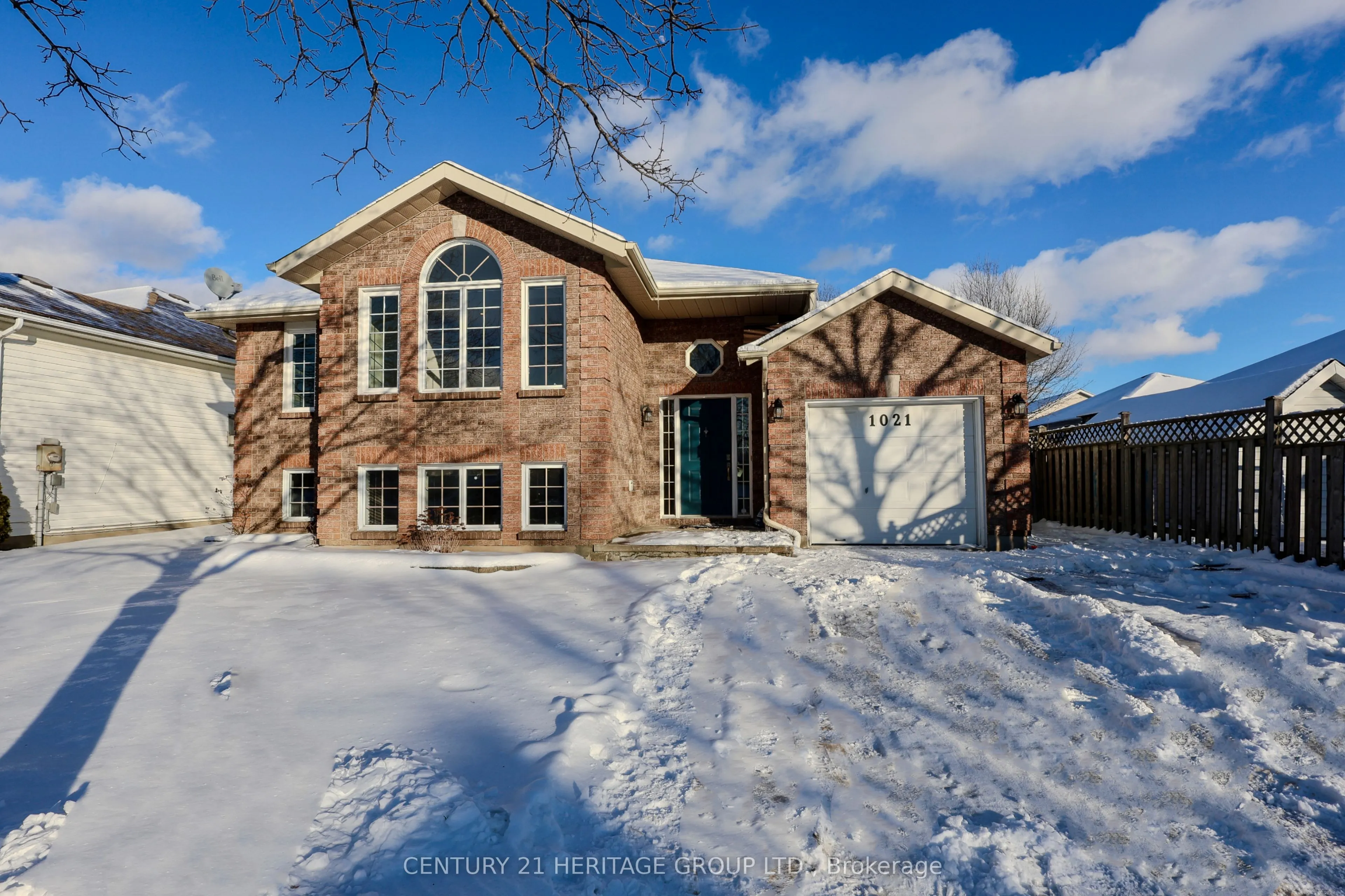 1021 Greenwood Park Drive