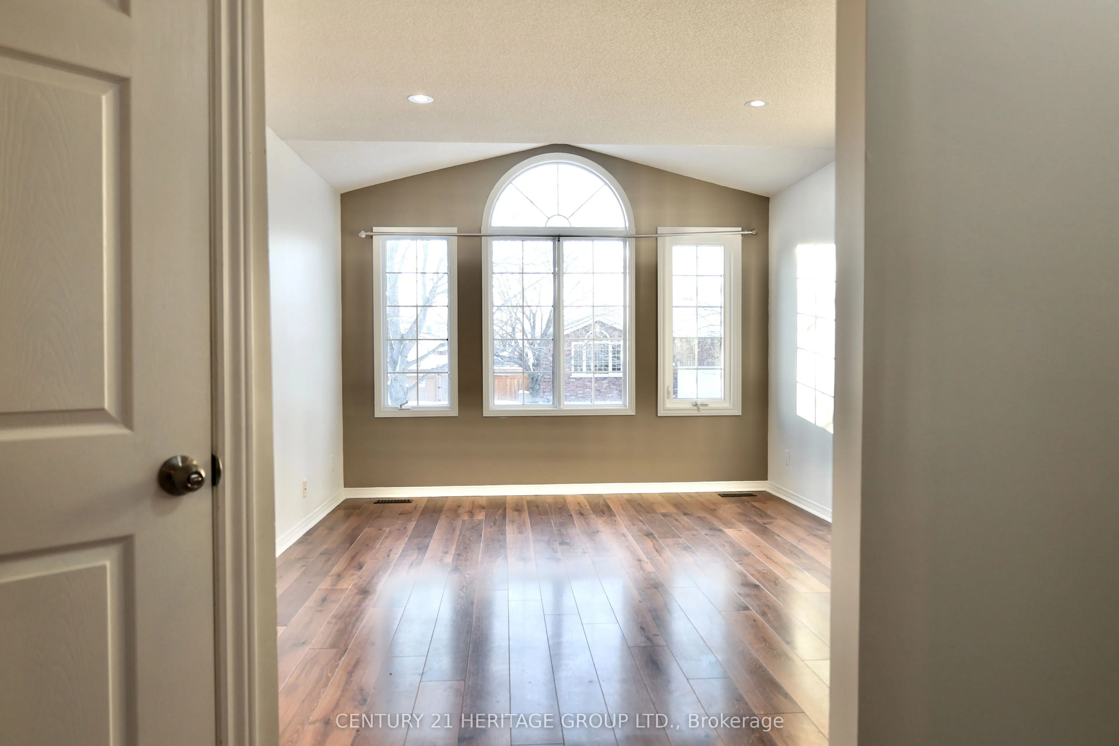 1021 Greenwood Park Drive